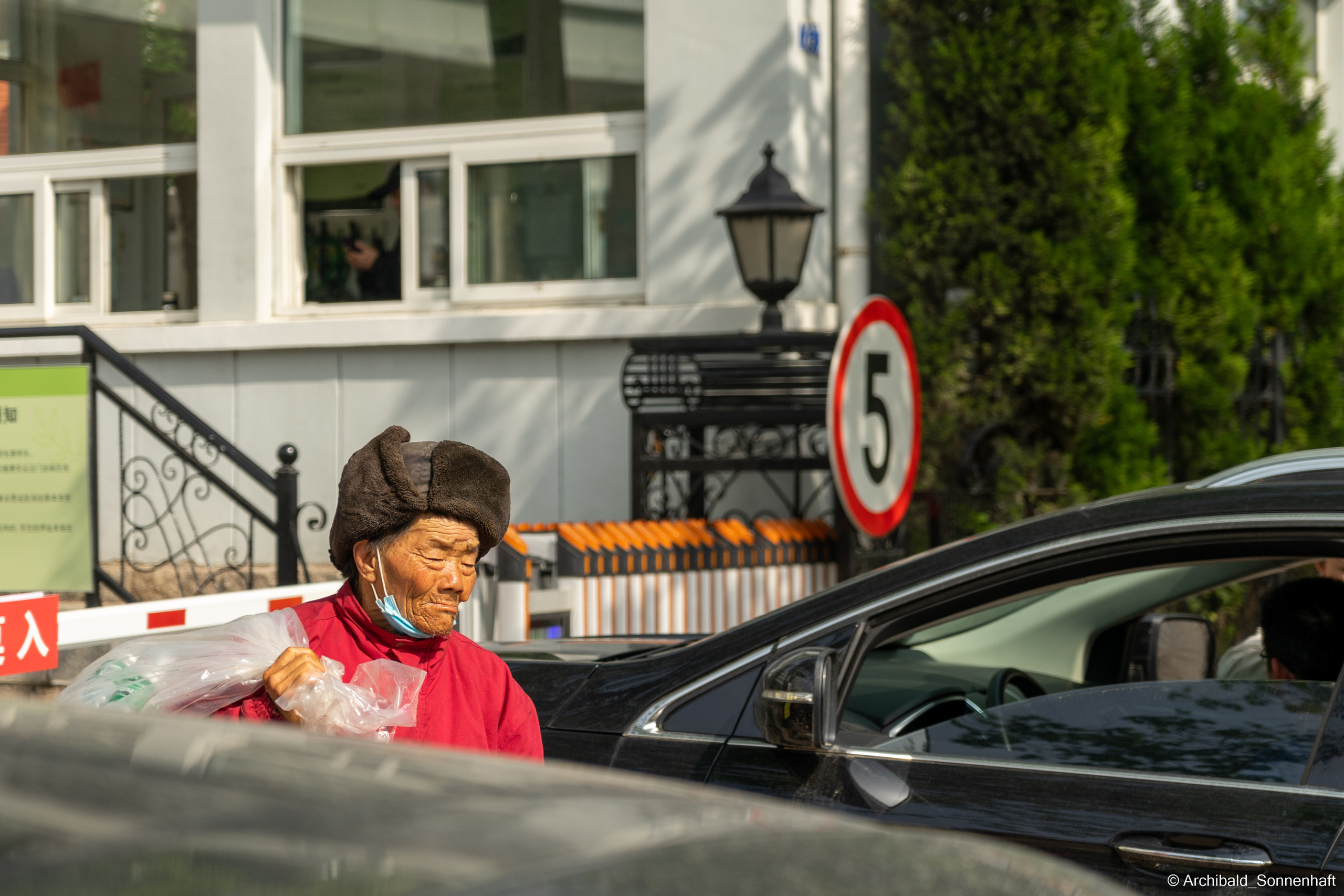 Qingdao or Qingtao — city of beer and european architecture. Photographer in Guangzhou, China. Archibald Sonnenhaft