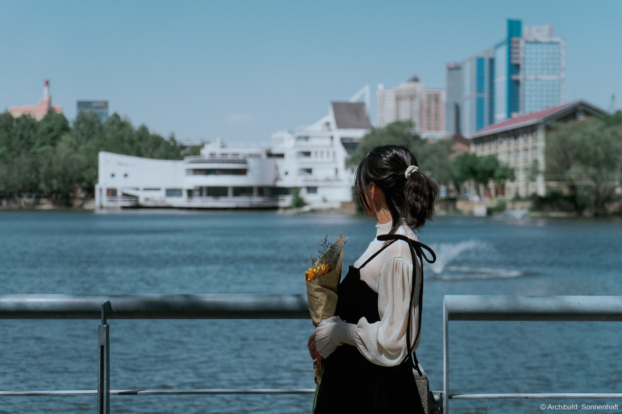 Chenxin, Chinese student of TJU. Photographer in Guangzhou, China. Archibald Sonnenhaft