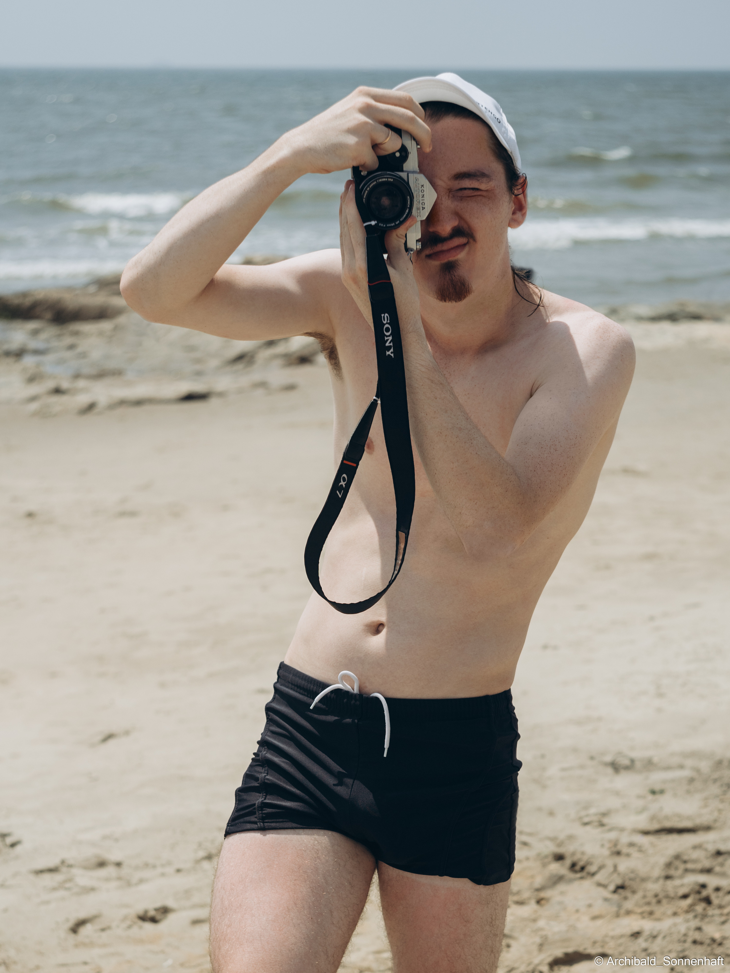 🇨🇳 北戴河, 秦皇岛 (BeiDaiHe, QingHuangDao), 2021-07. Photographer in Guangzhou, China. Archibald Sonnenhaft