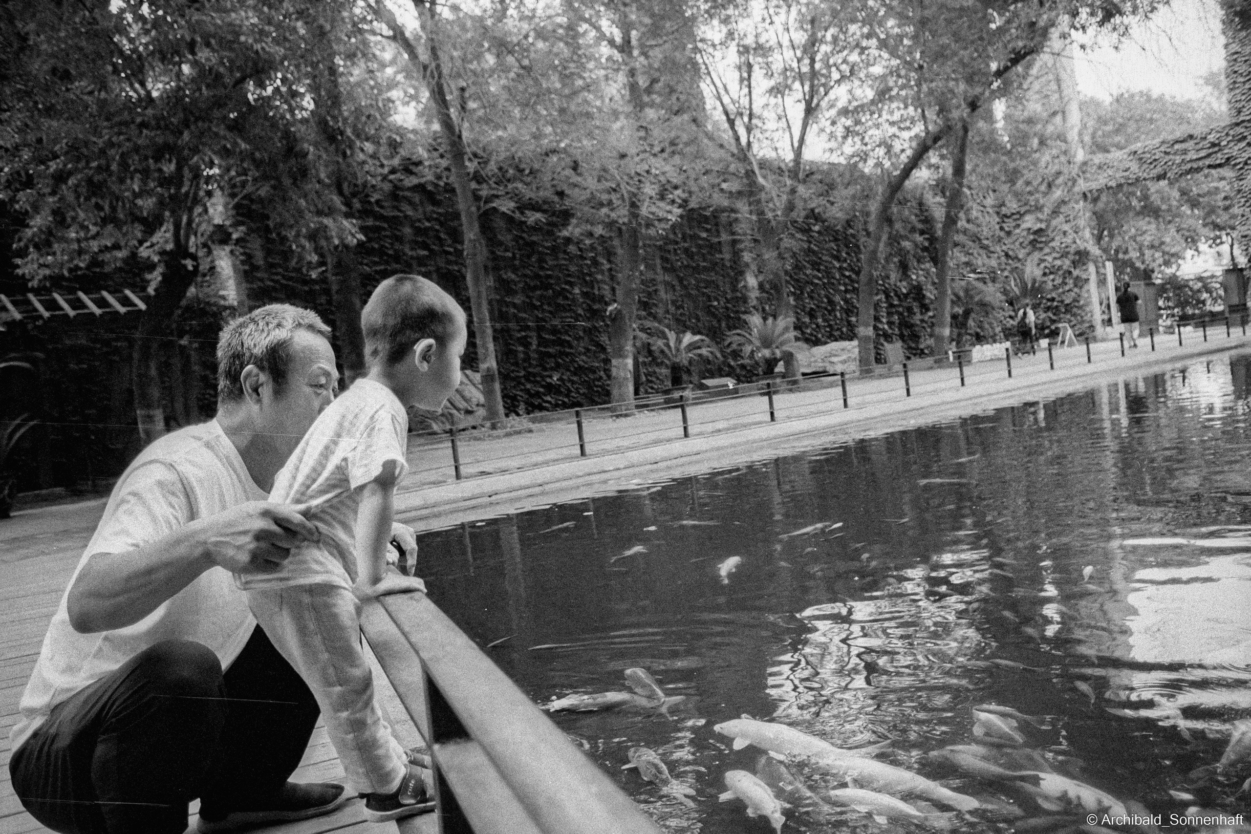 Yep, using film. Photographer in Guangzhou, China. Archibald Sonnenhaft