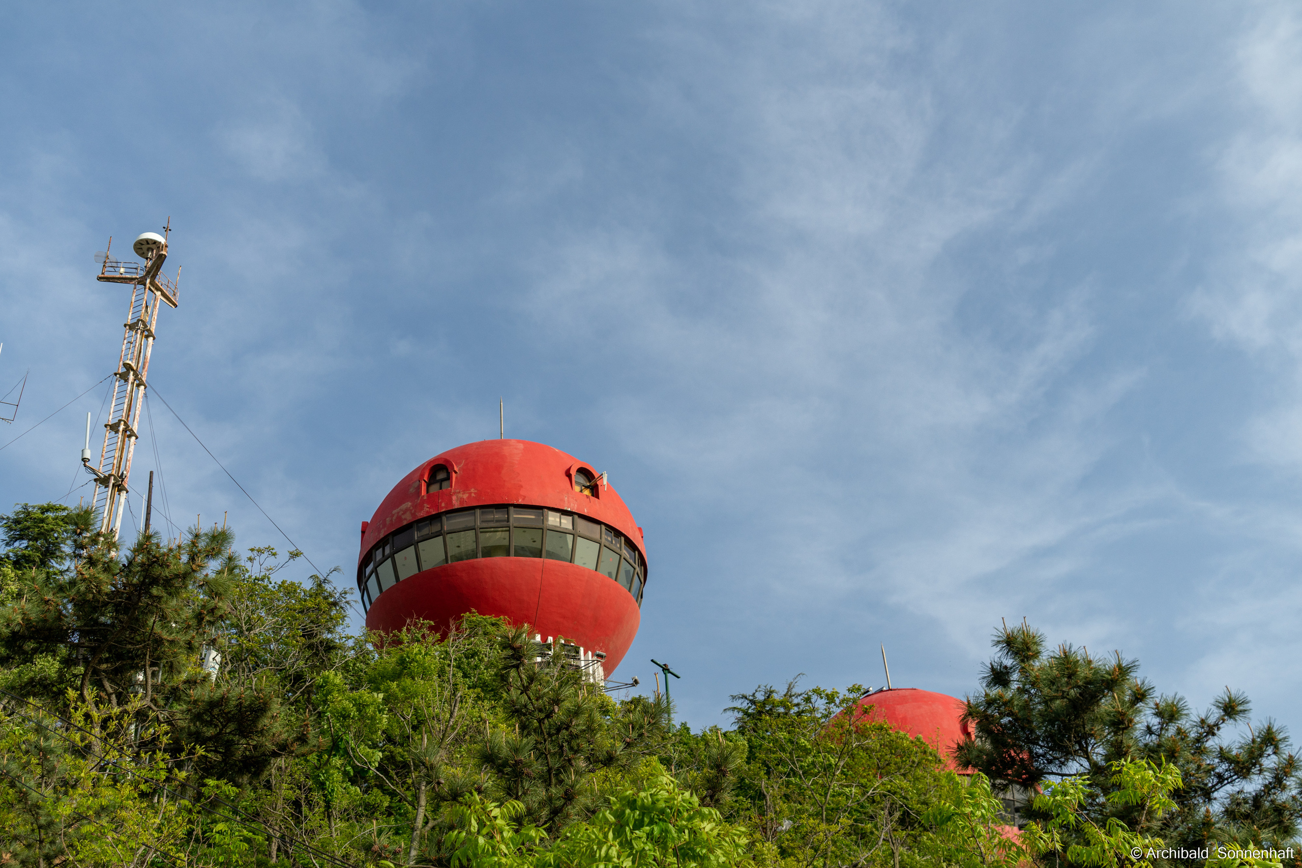 Qingdao or Qingtao — city of beer and european architecture. Photographer in Guangzhou, China. Archibald Sonnenhaft