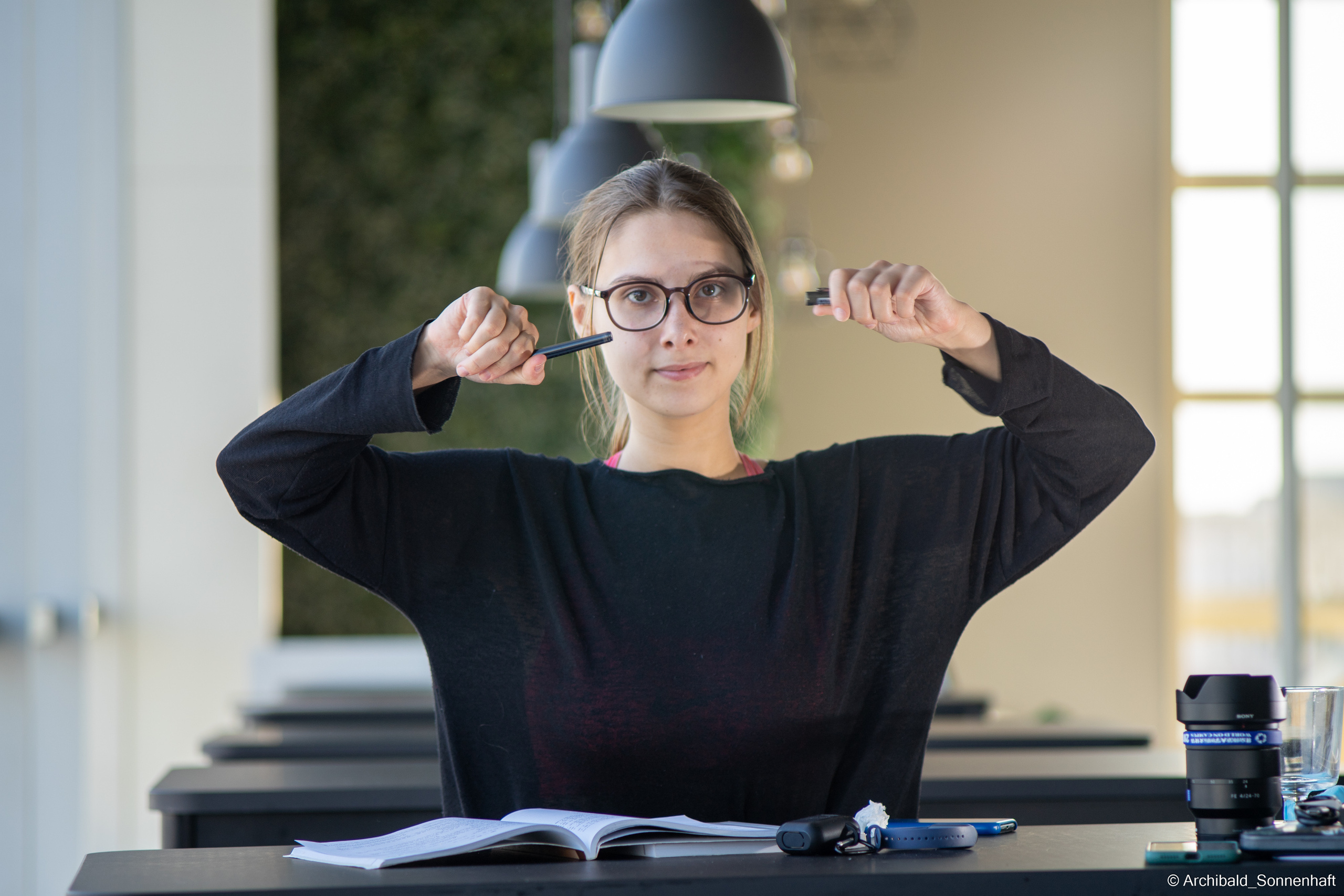 Alina Ermakova, student of Tianjin University. Photographer in Guangzhou, China. Archibald Sonnenhaft