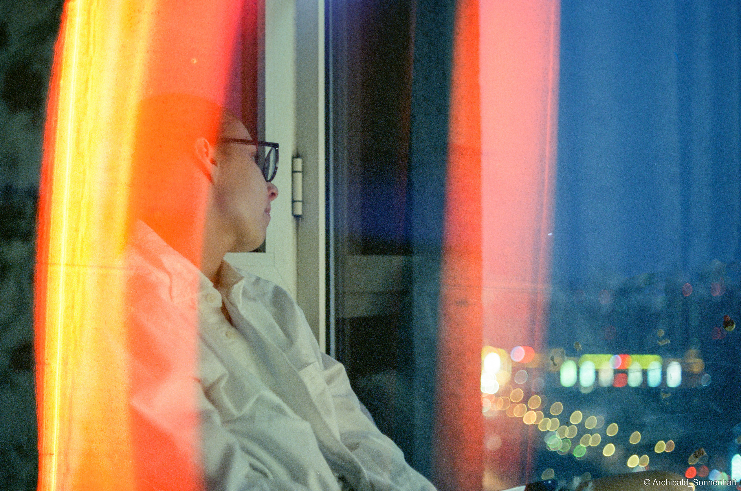 Yep, using film. Photographer in Guangzhou, China. Archibald Sonnenhaft