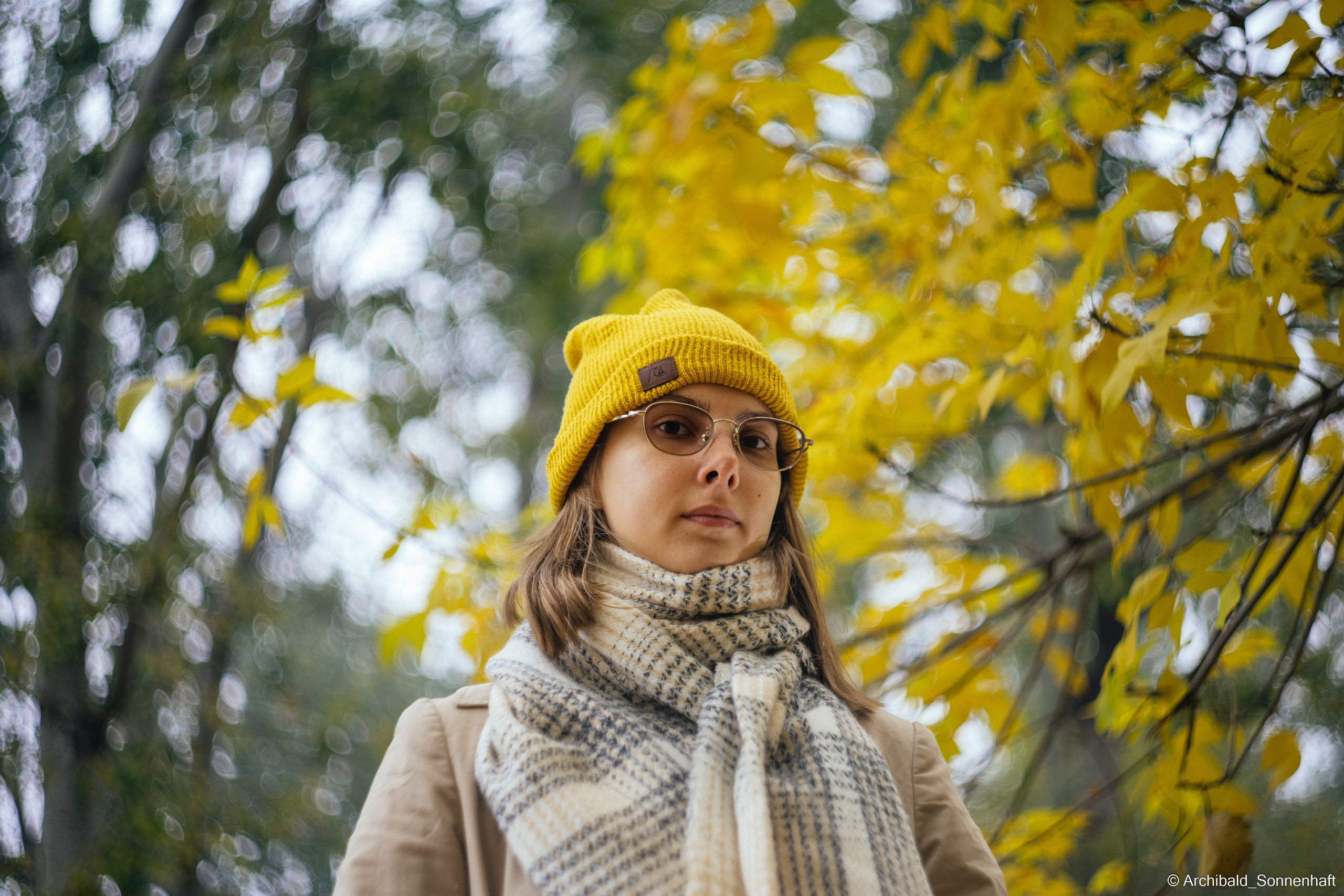 Alina Ermakova, student of Tianjin University. Photographer in Guangzhou, China. Archibald Sonnenhaft