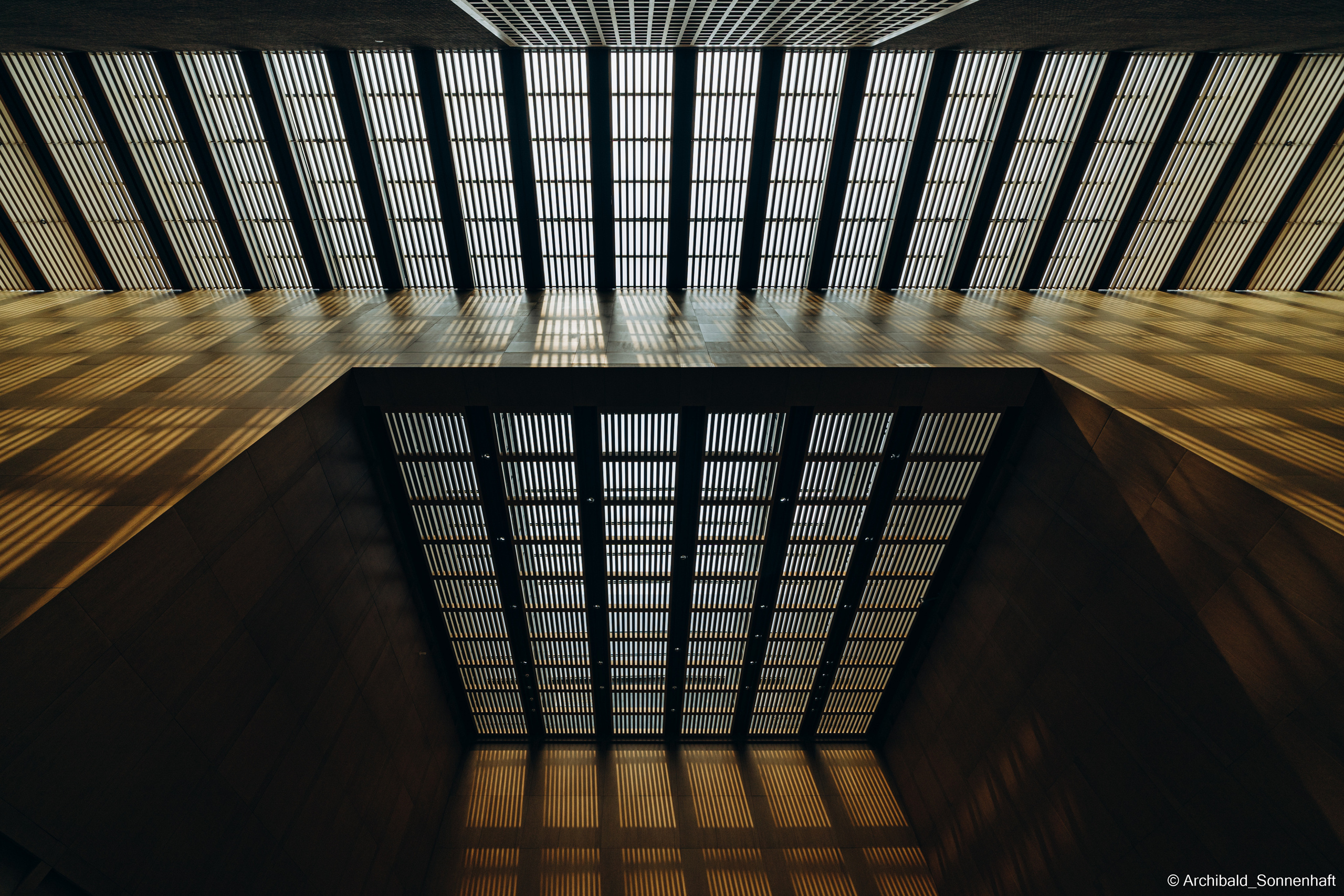 Points lines and planes among us. Photographer in Guangzhou, China. Archibald Sonnenhaft