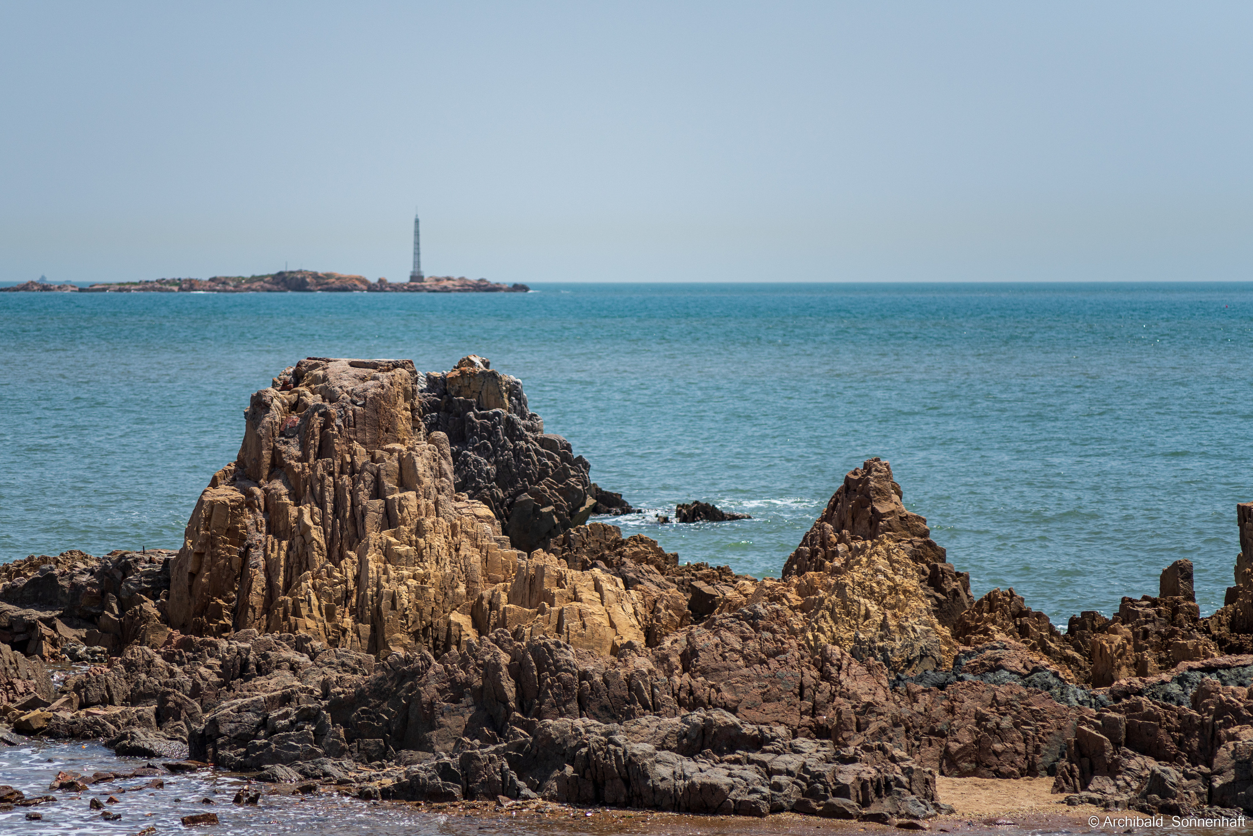 Qingdao or Qingtao — city of beer and european architecture. Photographer in Guangzhou, China. Archibald Sonnenhaft