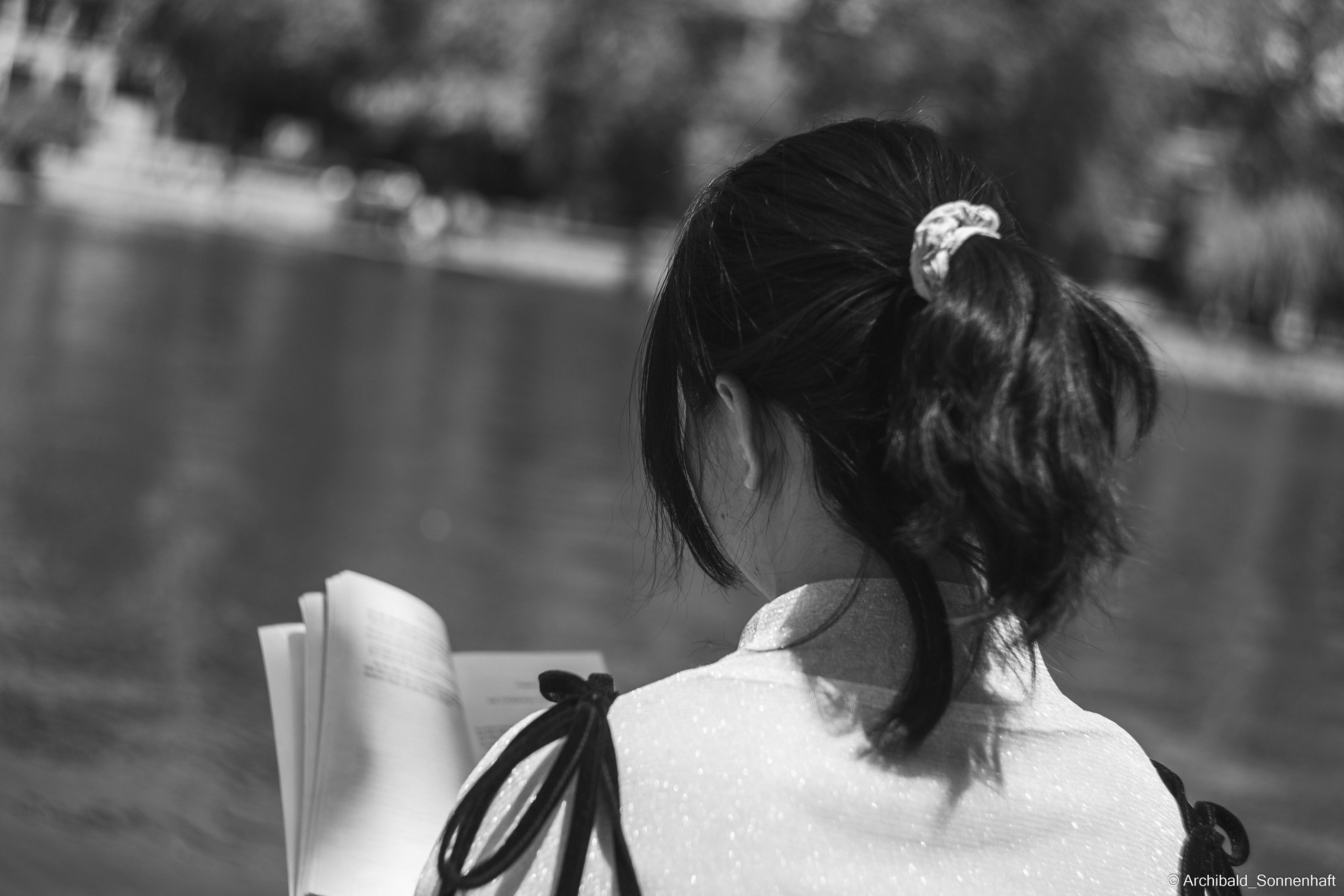 Chenxin, Chinese student of TJU. Photographer in Guangzhou, China. Archibald Sonnenhaft