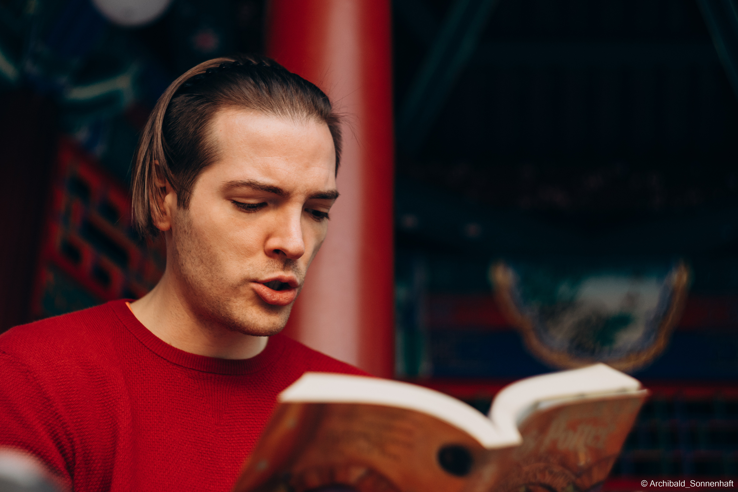 Juan Manuel, 2022.11. Photographer in Guangzhou, China. Archibald Sonnenhaft