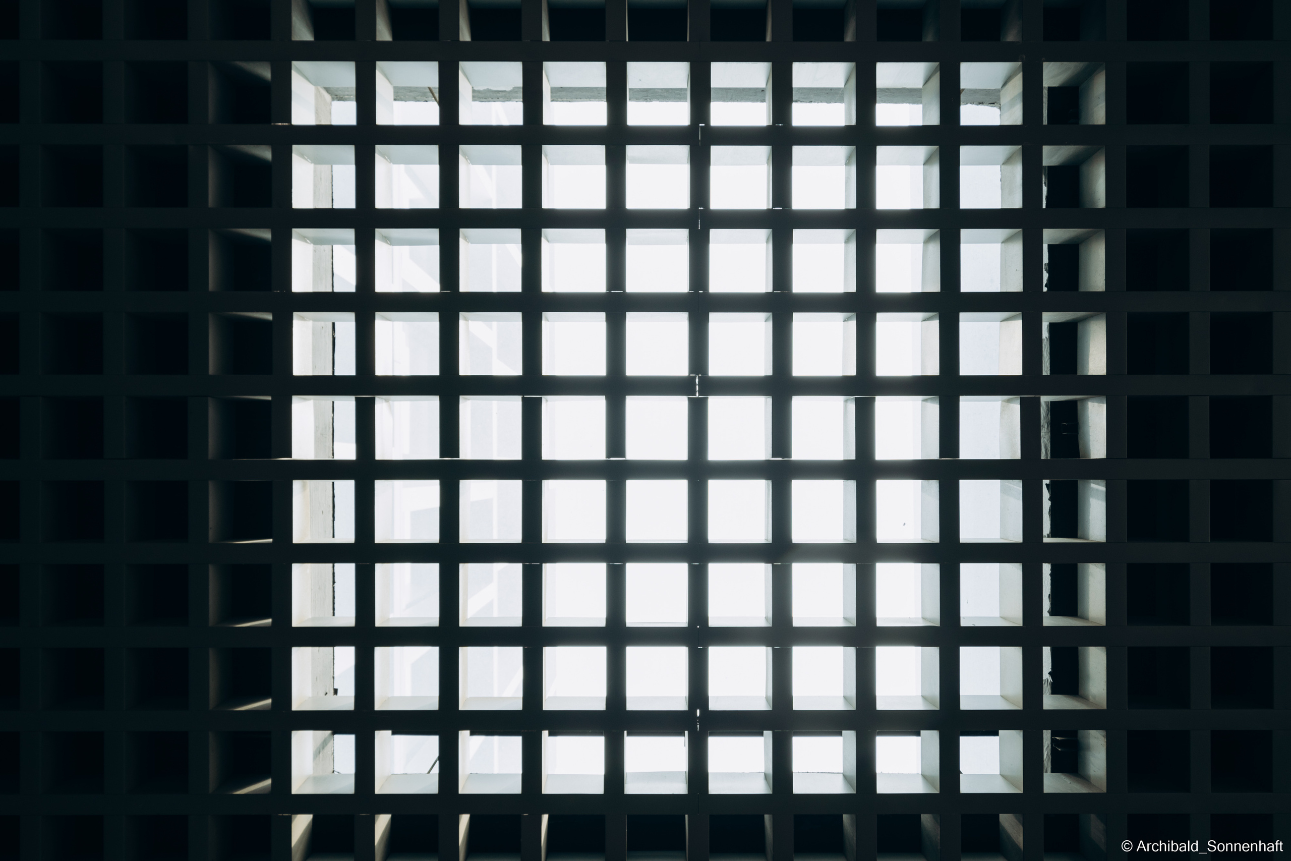 Points lines and planes among us. Photographer in Guangzhou, China. Archibald Sonnenhaft