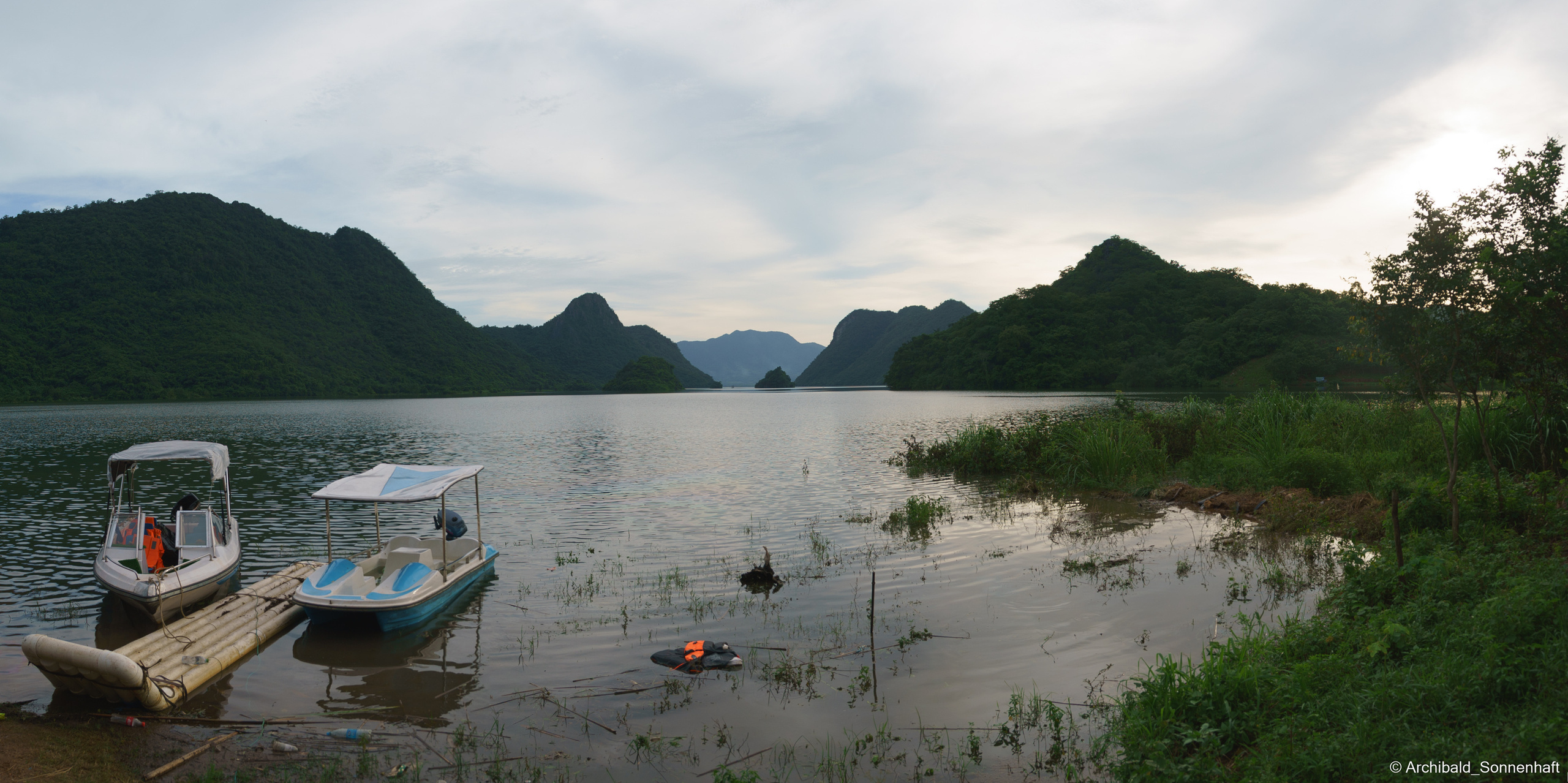 Landscapes. Photographer in Guangzhou, China. Archibald Sonnenhaft