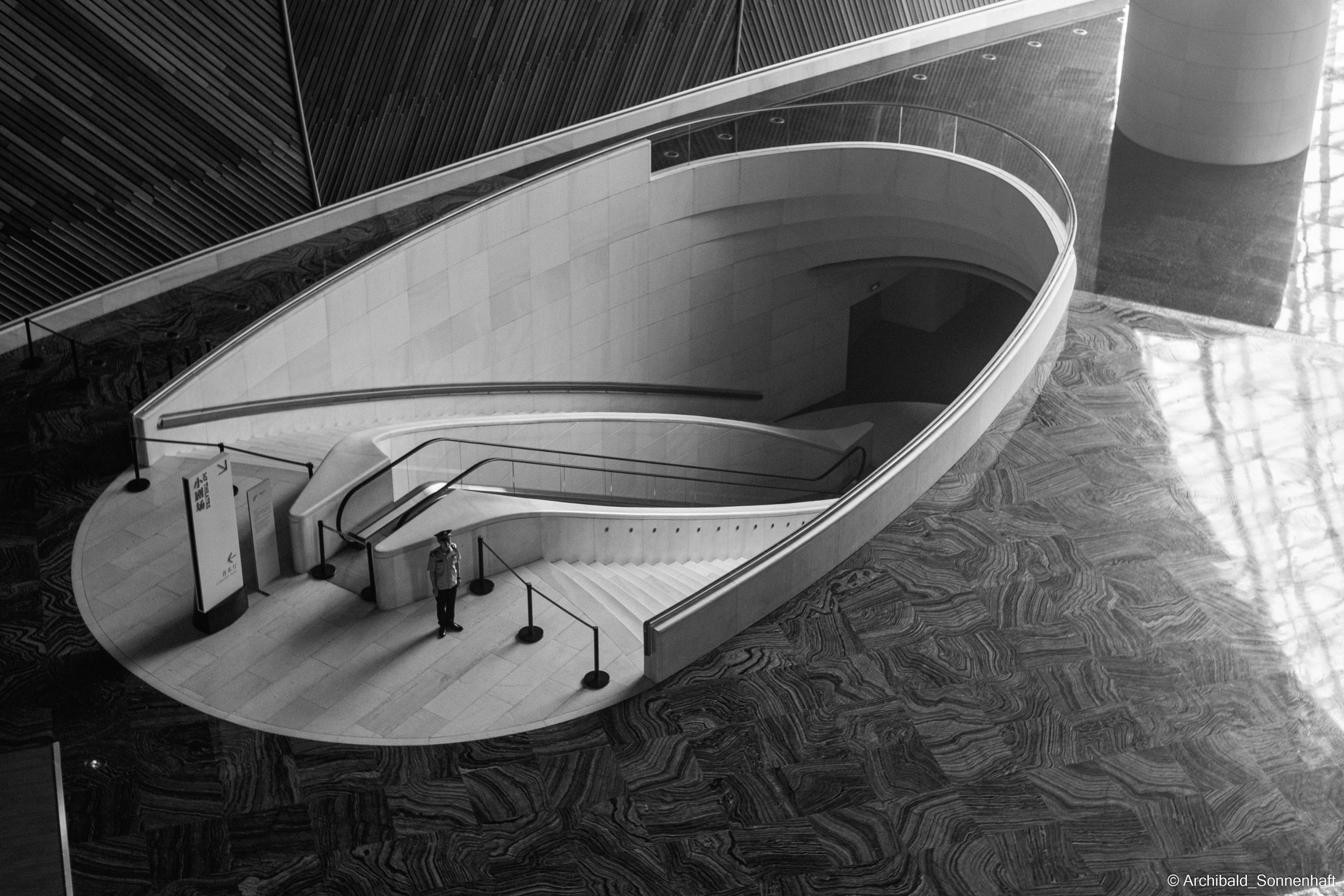 Points lines and planes among us. Photographer in Guangzhou, China. Archibald Sonnenhaft