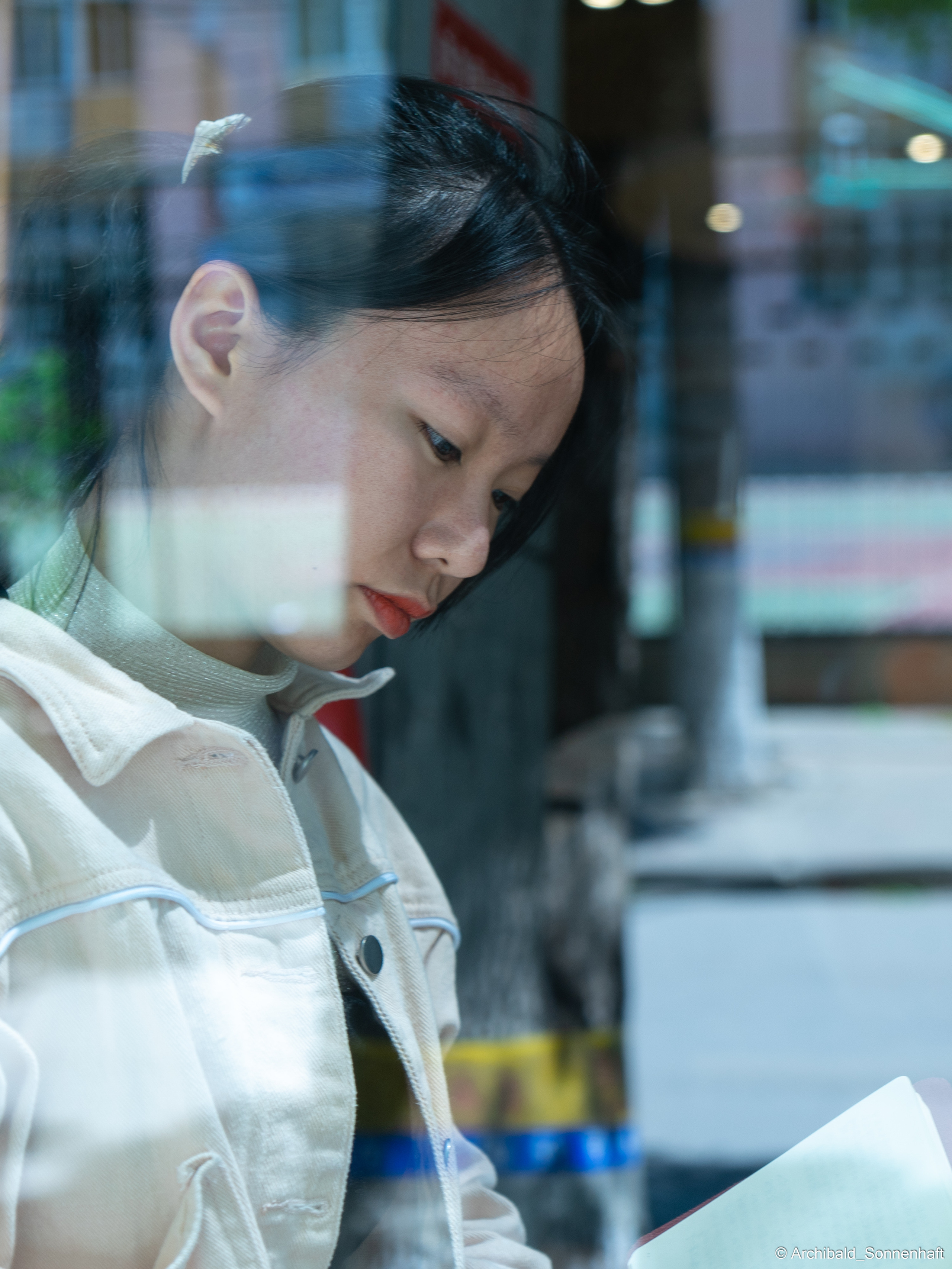 Chenxin, Chinese student of TJU. Photographer in Guangzhou, China. Archibald Sonnenhaft