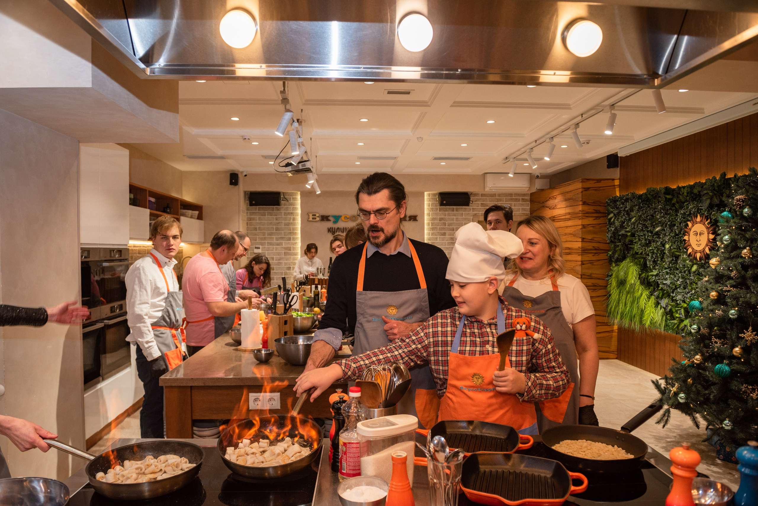 Семейная фотосессия в студии. Фотограф в Москве, Красногорске Анна Силицкая