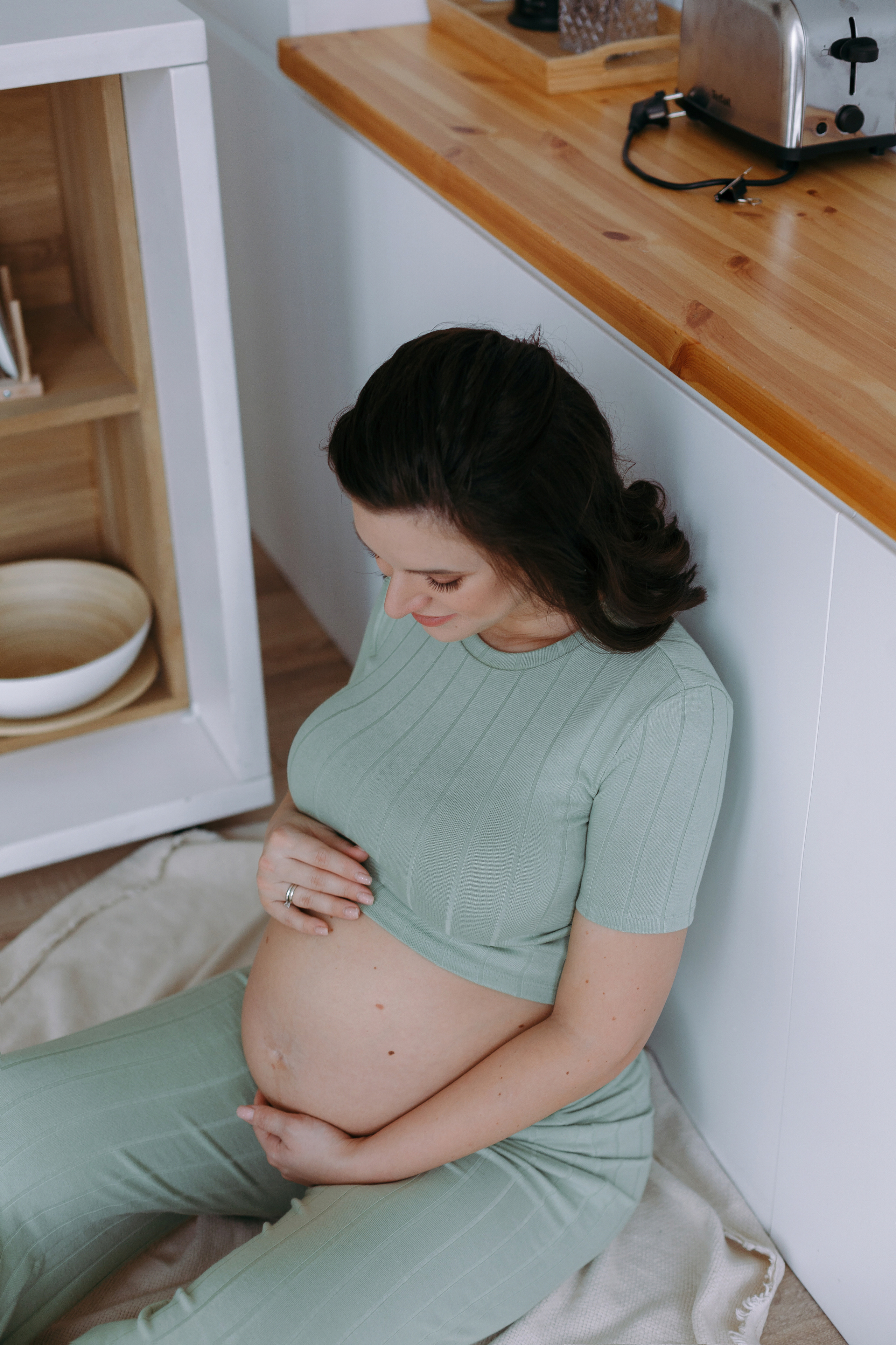 Фотосессия беременности в фотостудии Кросс. Фотограф Александра Сыщенко