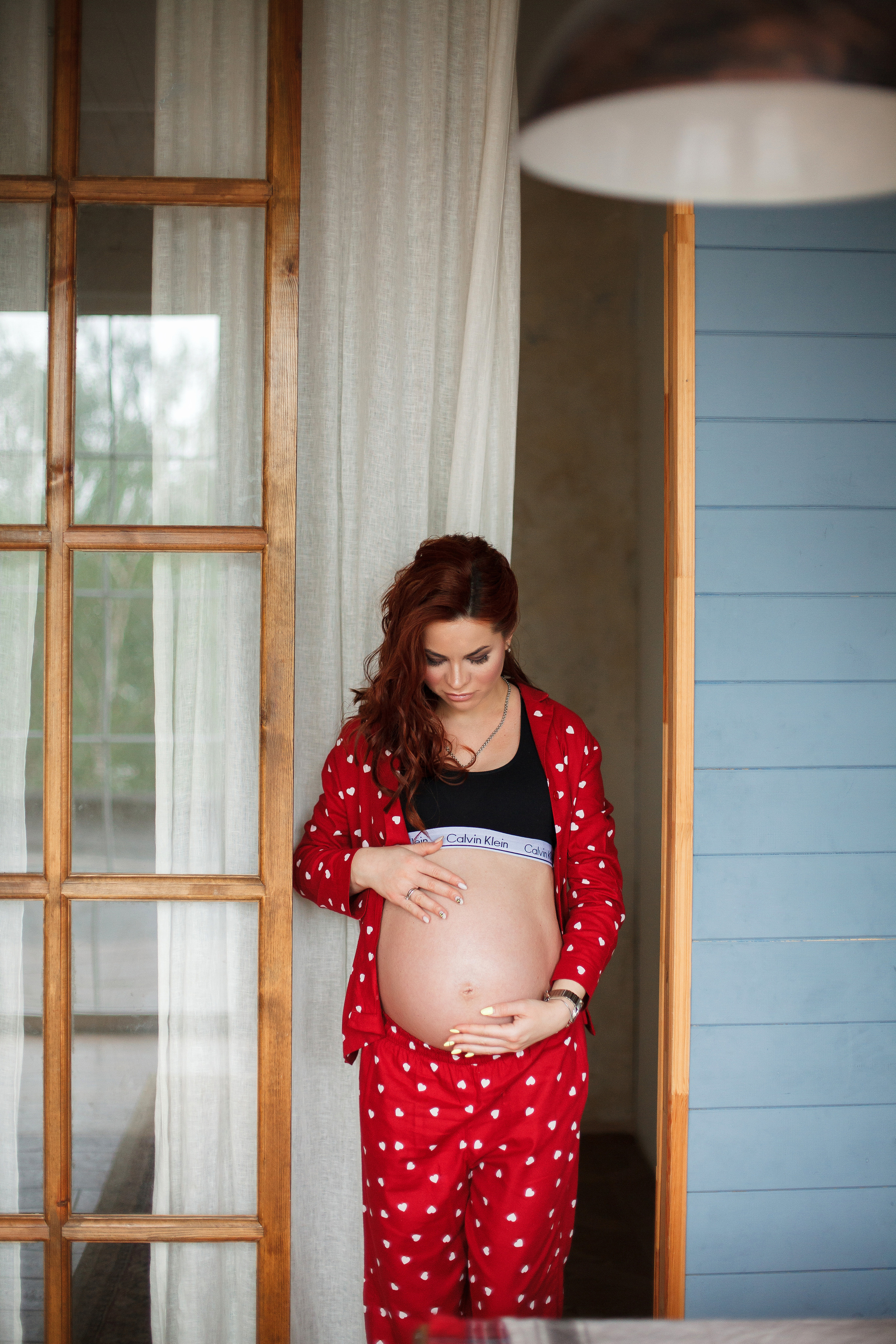 Фотосессия беременности в фотостудии Мимика. Фотограф Александра Сыщенко