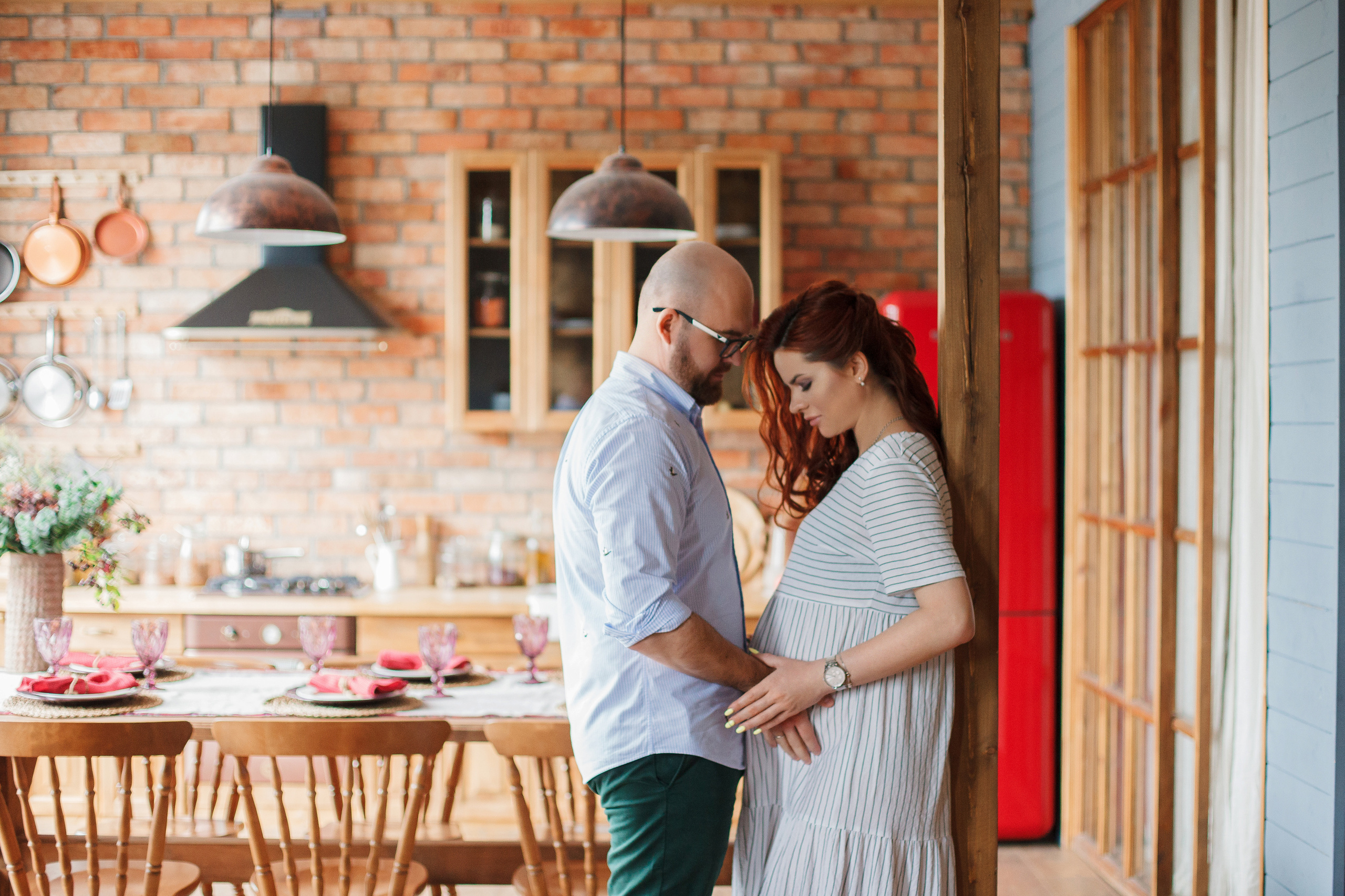 Фотосессия беременности в фотостудии Мимика. Фотограф Александра Сыщенко