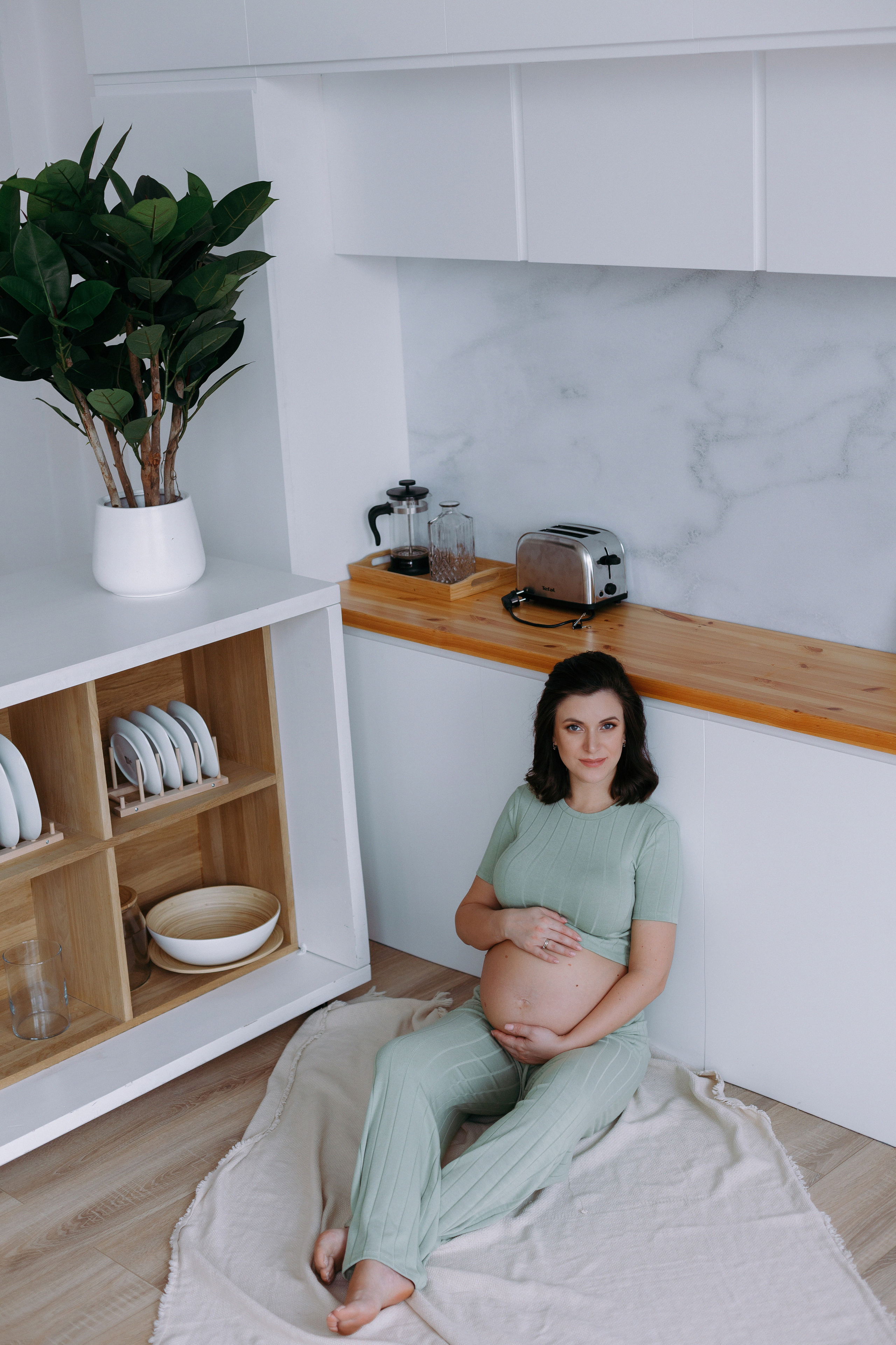 Фотосессия беременности в фотостудии Кросс. Фотограф Александра Сыщенко