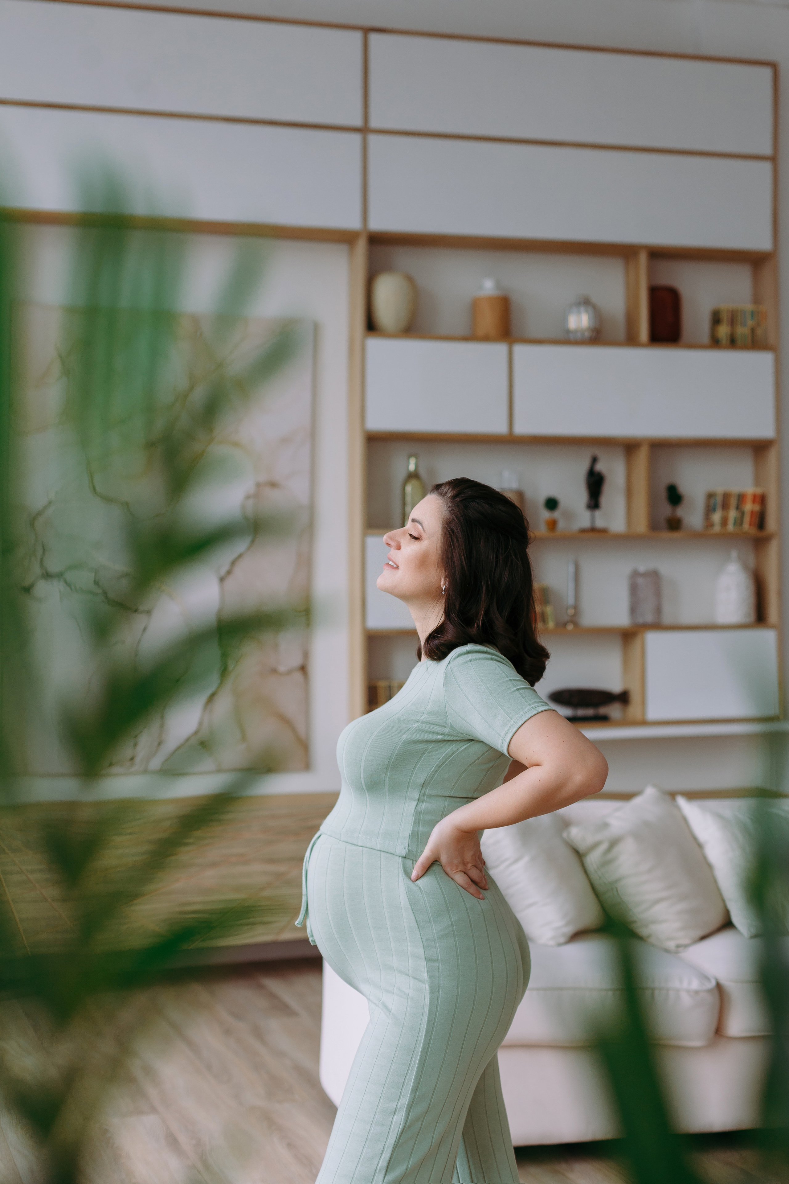 Фотосессия беременности в фотостудии Кросс. Фотограф Александра Сыщенко