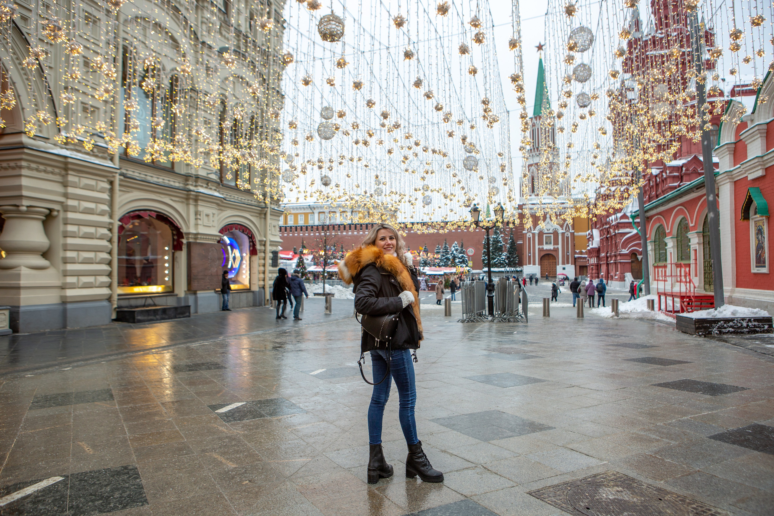 Виктория. Январская фотосессия в ГУМе. Репортажный, семейный, свадебный, портретный фотограф