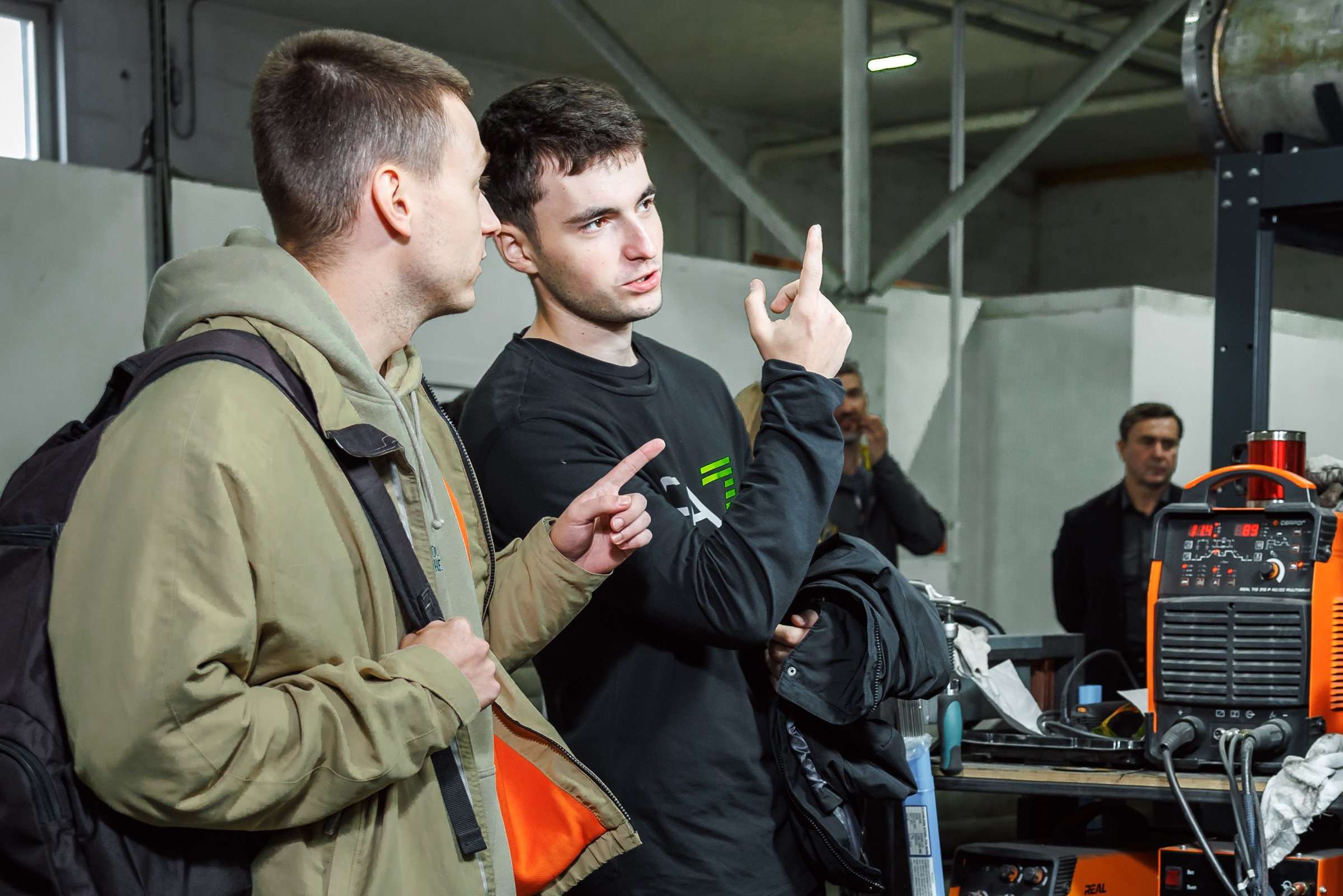 Презентация производство. Андрей Шаповалов — репортажный фотограф в Москве