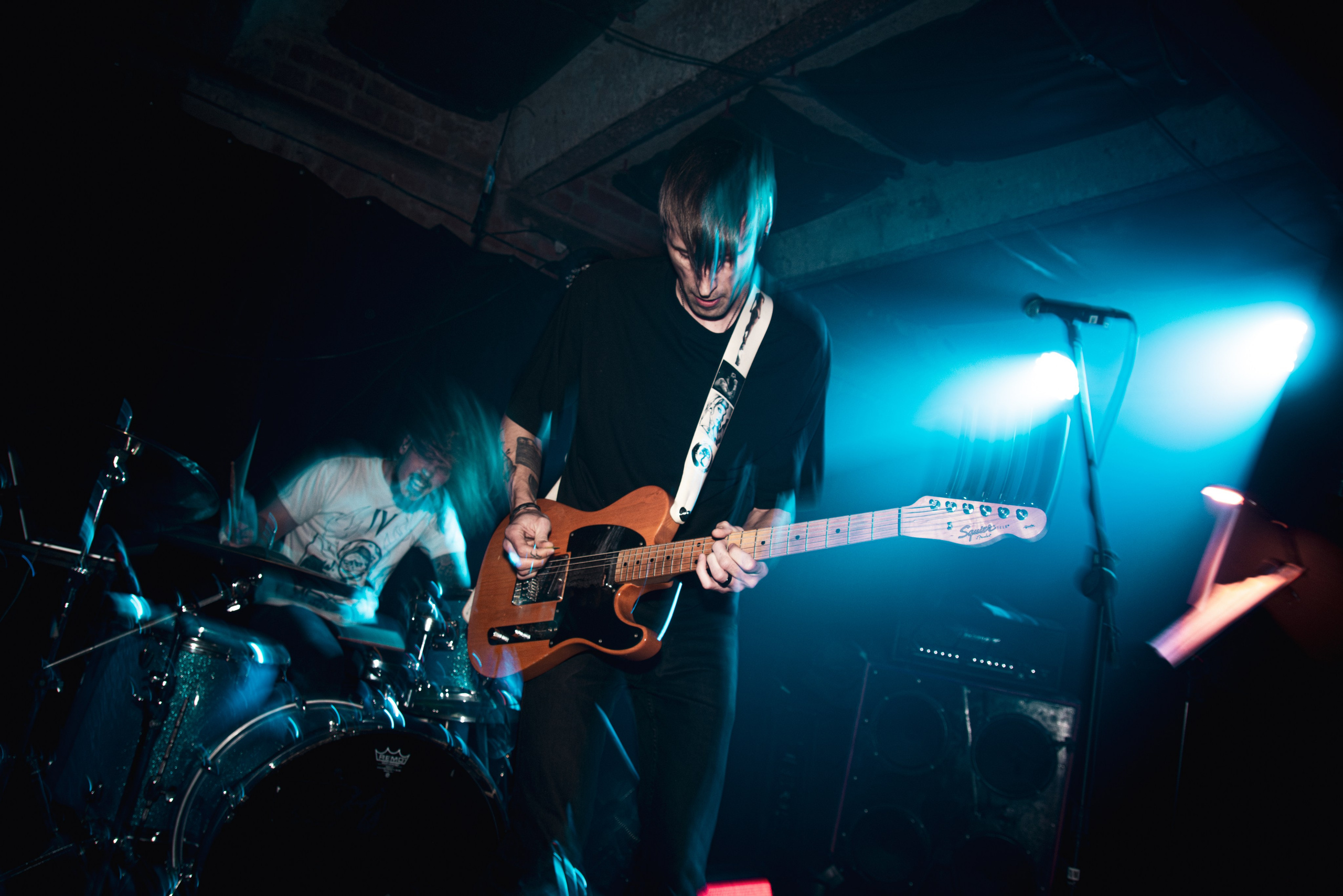 Laugar & Шумы Штормовых Широт & Пожары На Дальнем Севере 11.10.2025. Репортажный фотограф в Москве Legiodot