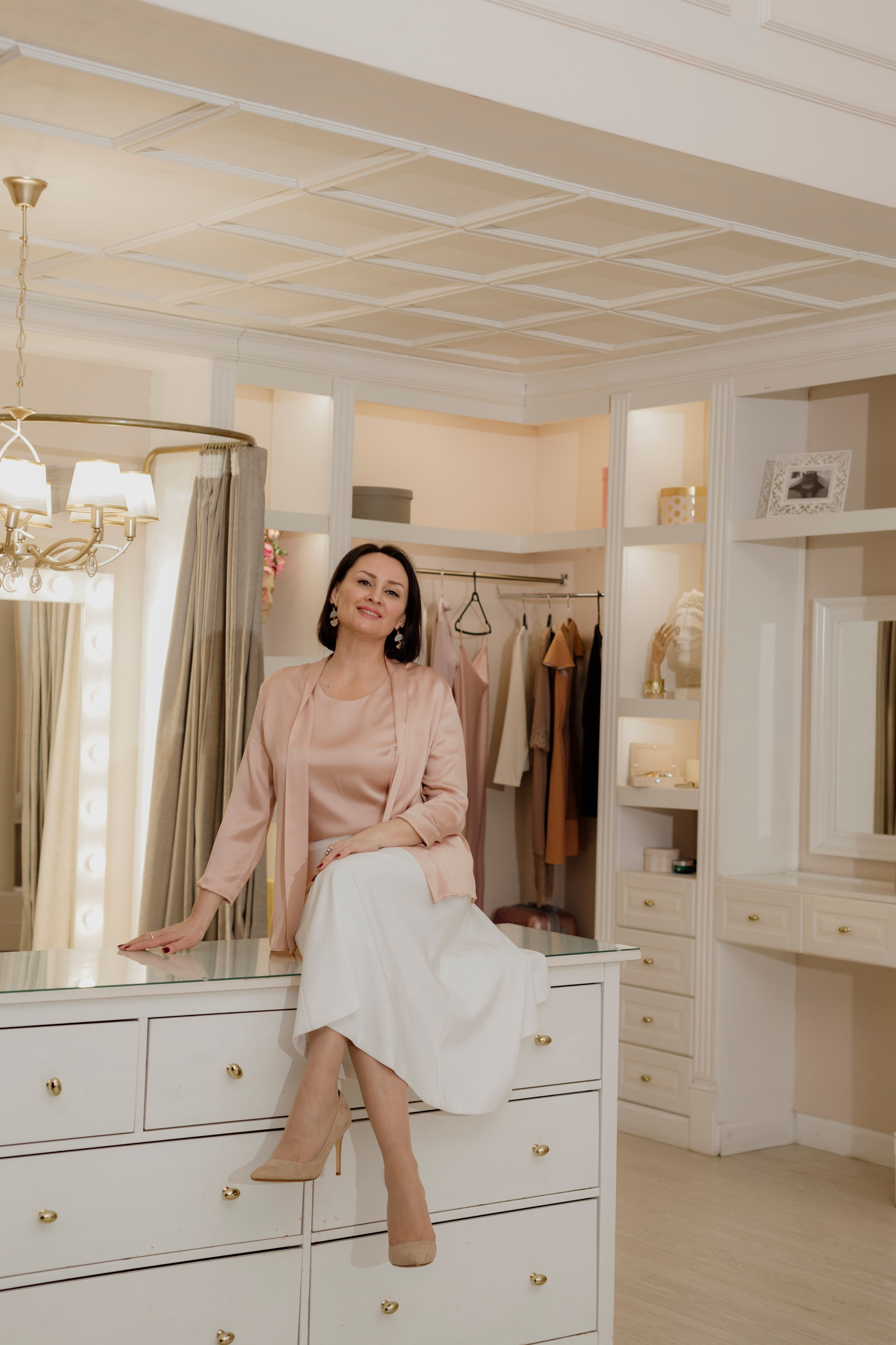 Контент для соц сетей и сайта стилист. Деловая и Бизнес съемка в  Москве Инесса Грушко