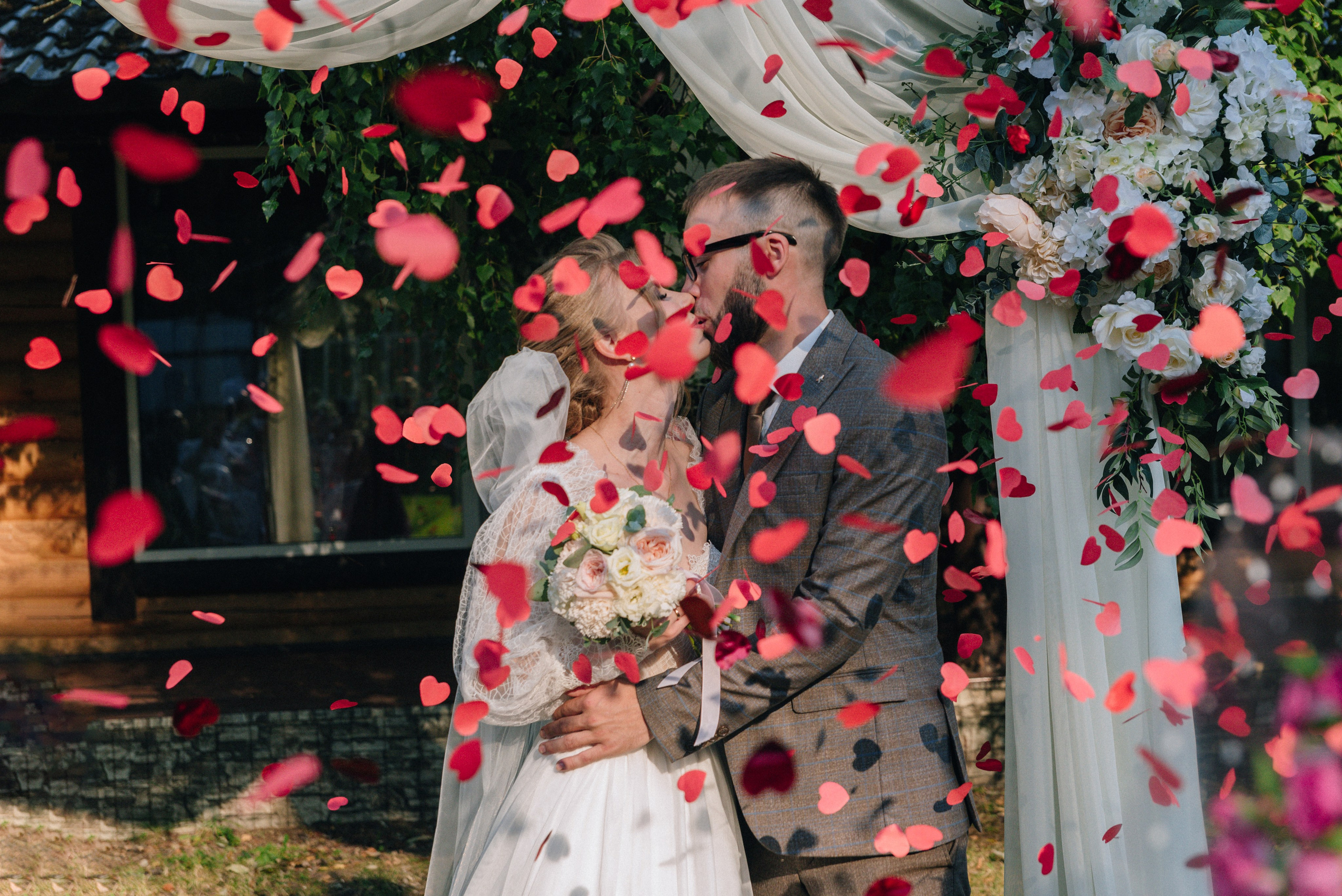 Свадьба Александра и Арины 6.08.2022. Душевный фотограф Ильсия Валеева. Не путать с душным