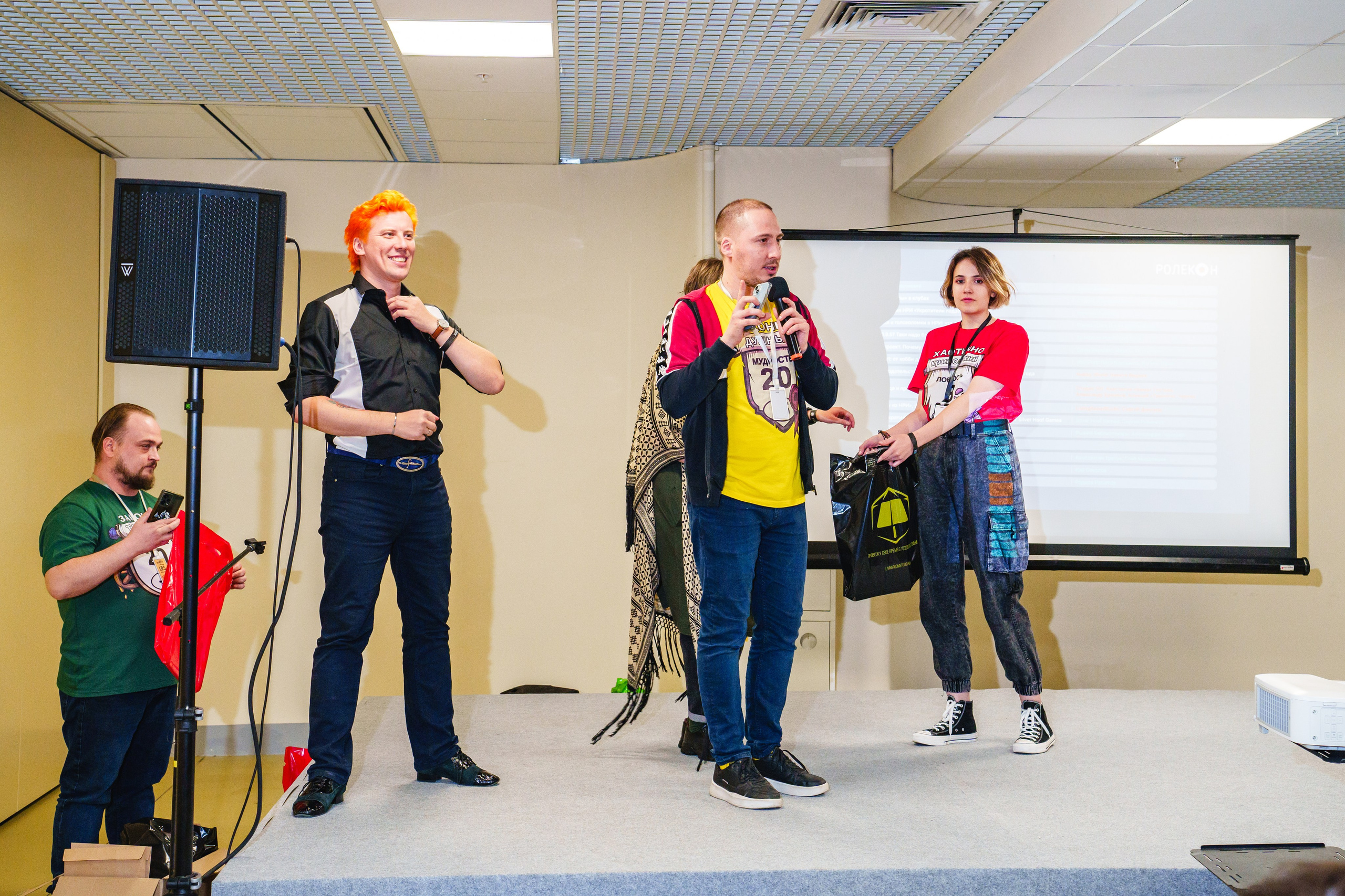 Living room studio. Ролекон 24. Великолепный фотограф Александр Захарченко