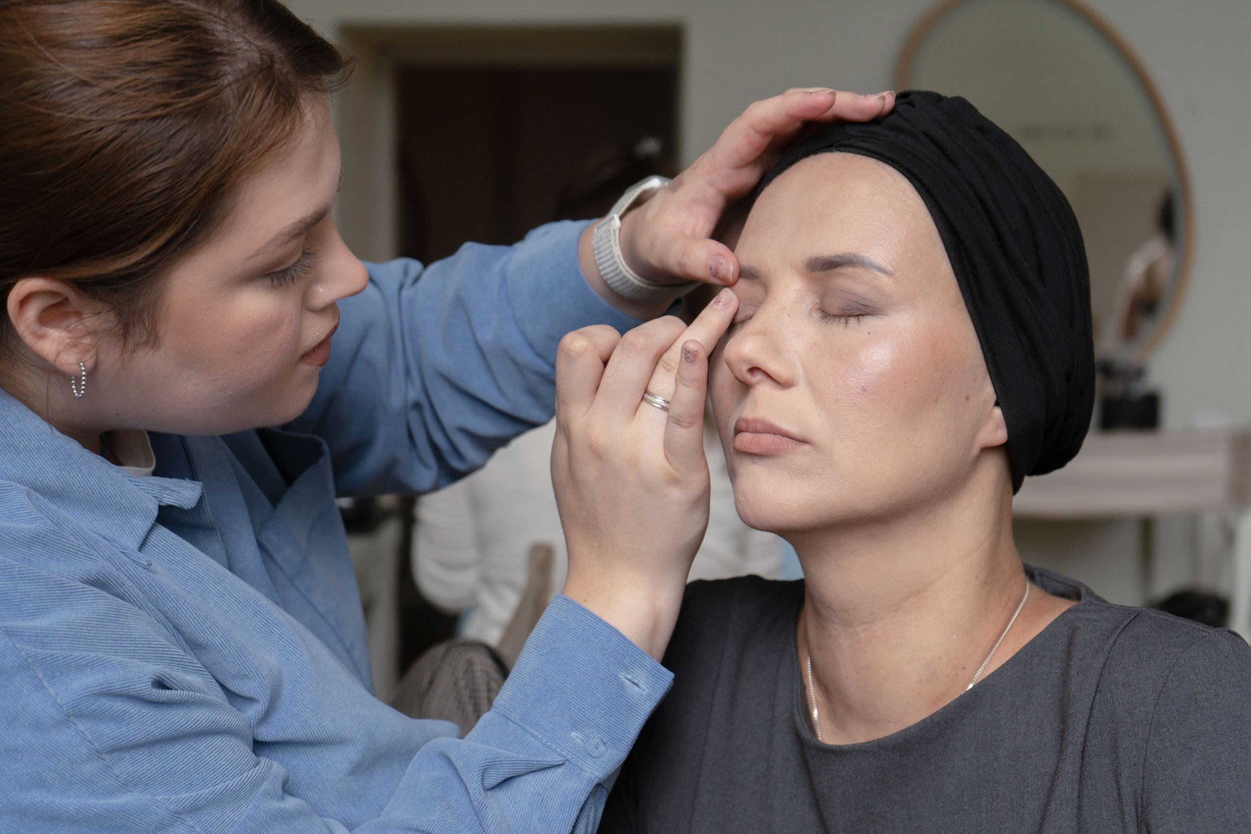 Бэкстейдж фотосессии подопечных фонда Адвита и их семей. Юля Мурашова портретный и документальный фотограф