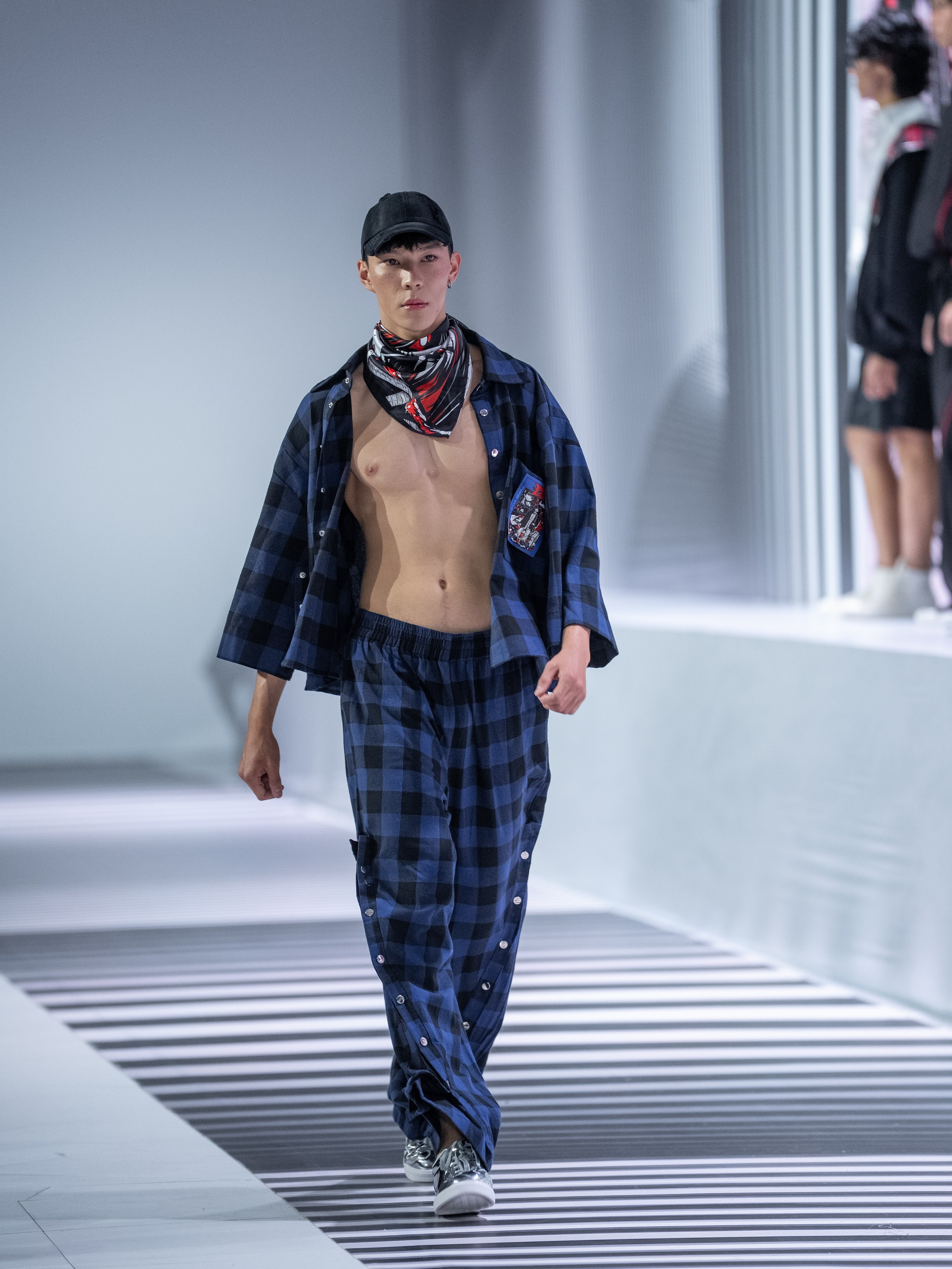 YANG LAIN (Адиля Ботабаева). Сайт Алматинского НЮ АРТ, будуар и фэшн фотографа Дениса Карпенко