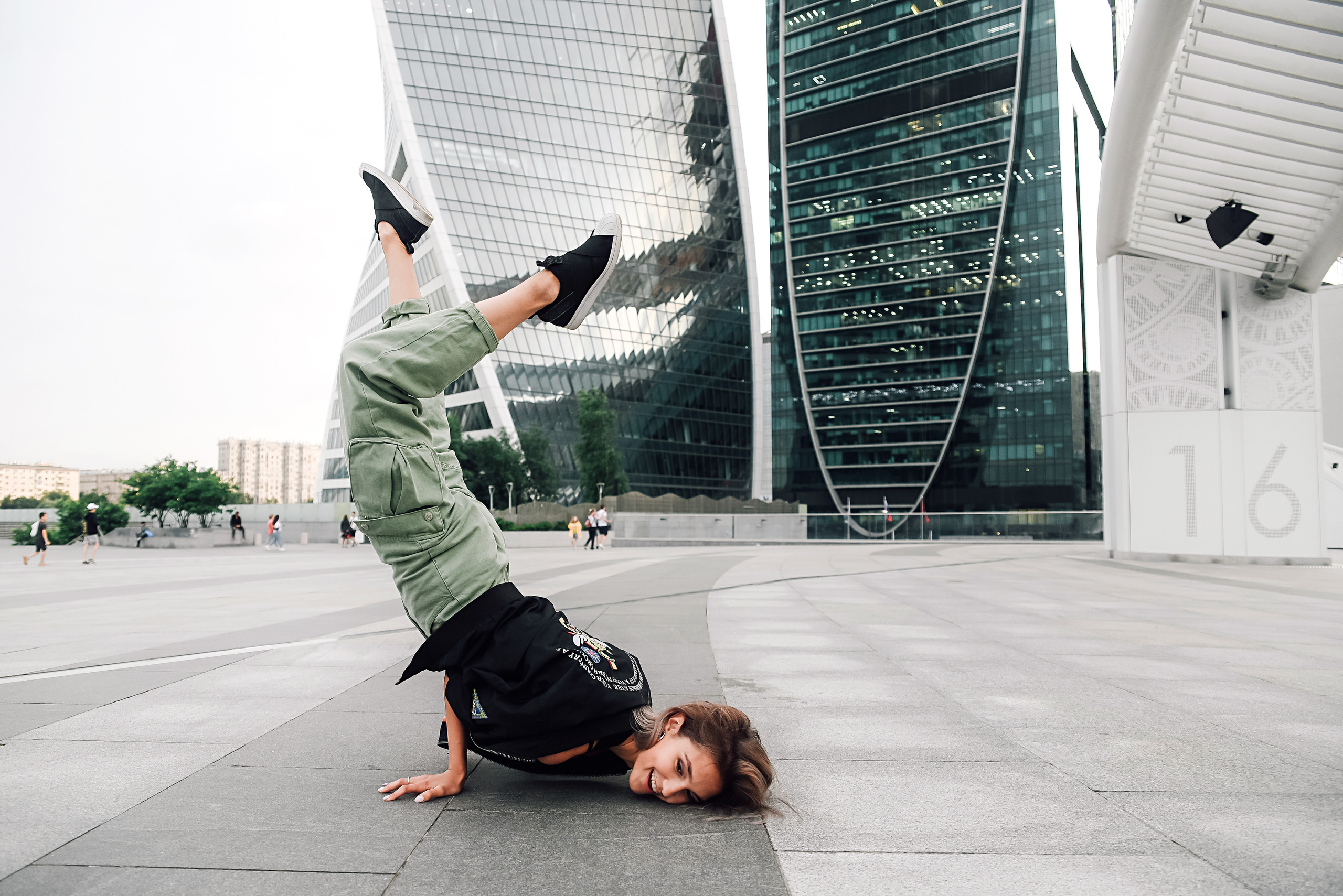 LS для Адама и Сони. Москва-Сити