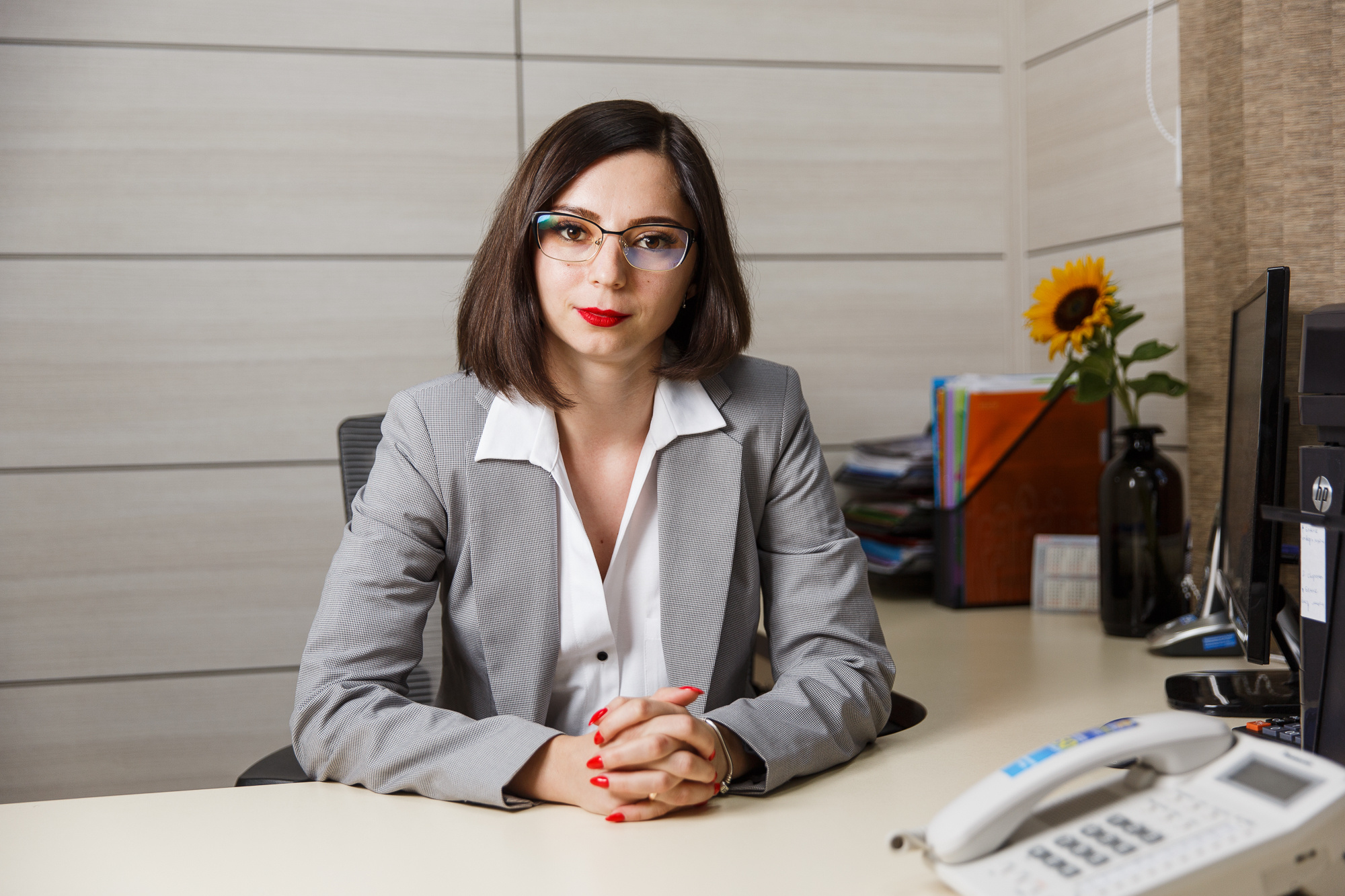 Renatphoto-Портретная фотосъёмка для организаций. Профессиональная фотосъёмка интерьеров, предметная фотосессия еды для меню г. Анапа