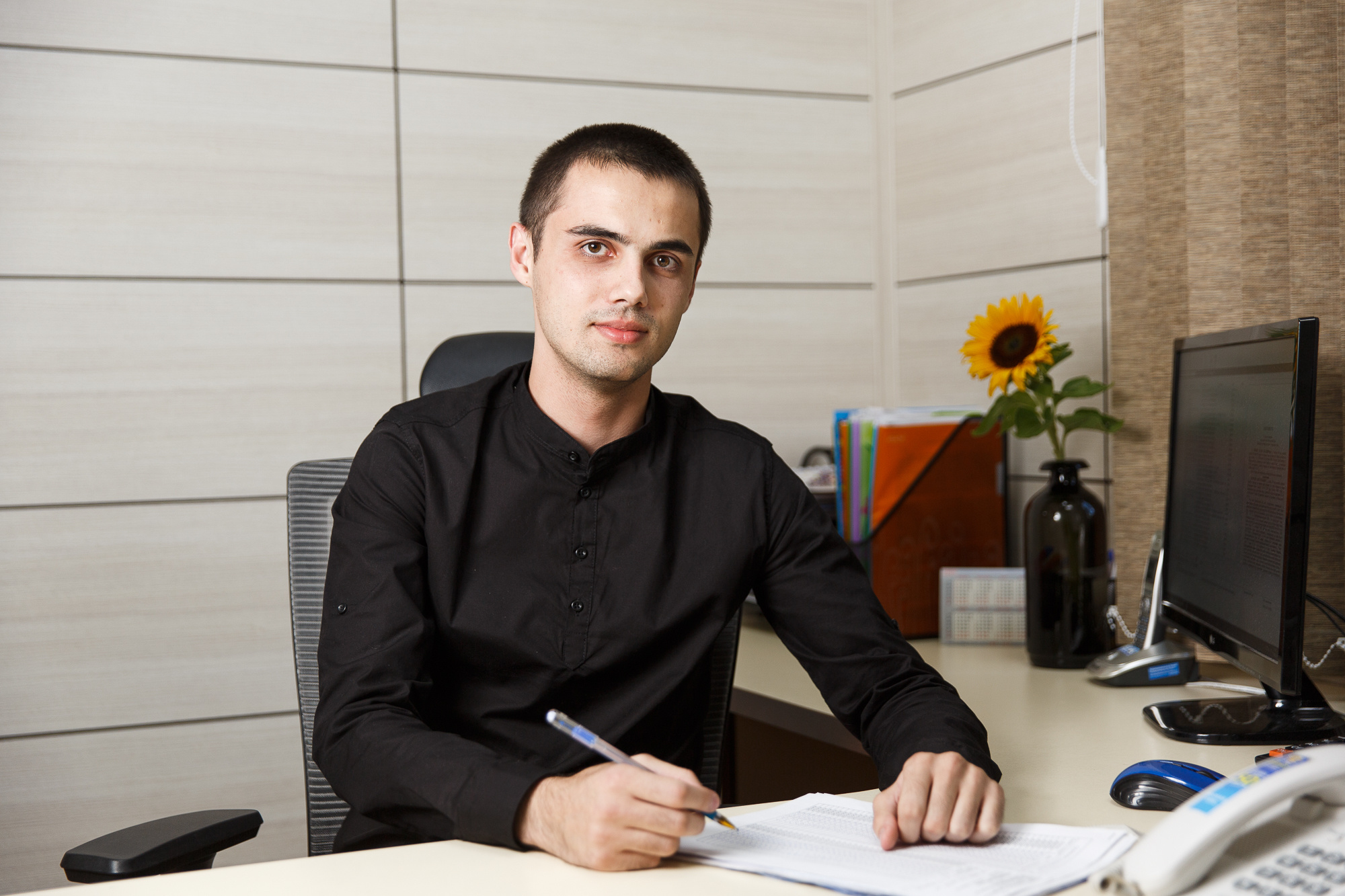 Renatphoto-Портретная фотосъёмка для организаций. Профессиональная фотосъёмка интерьеров, предметная фотосессия еды для меню г. Анапа