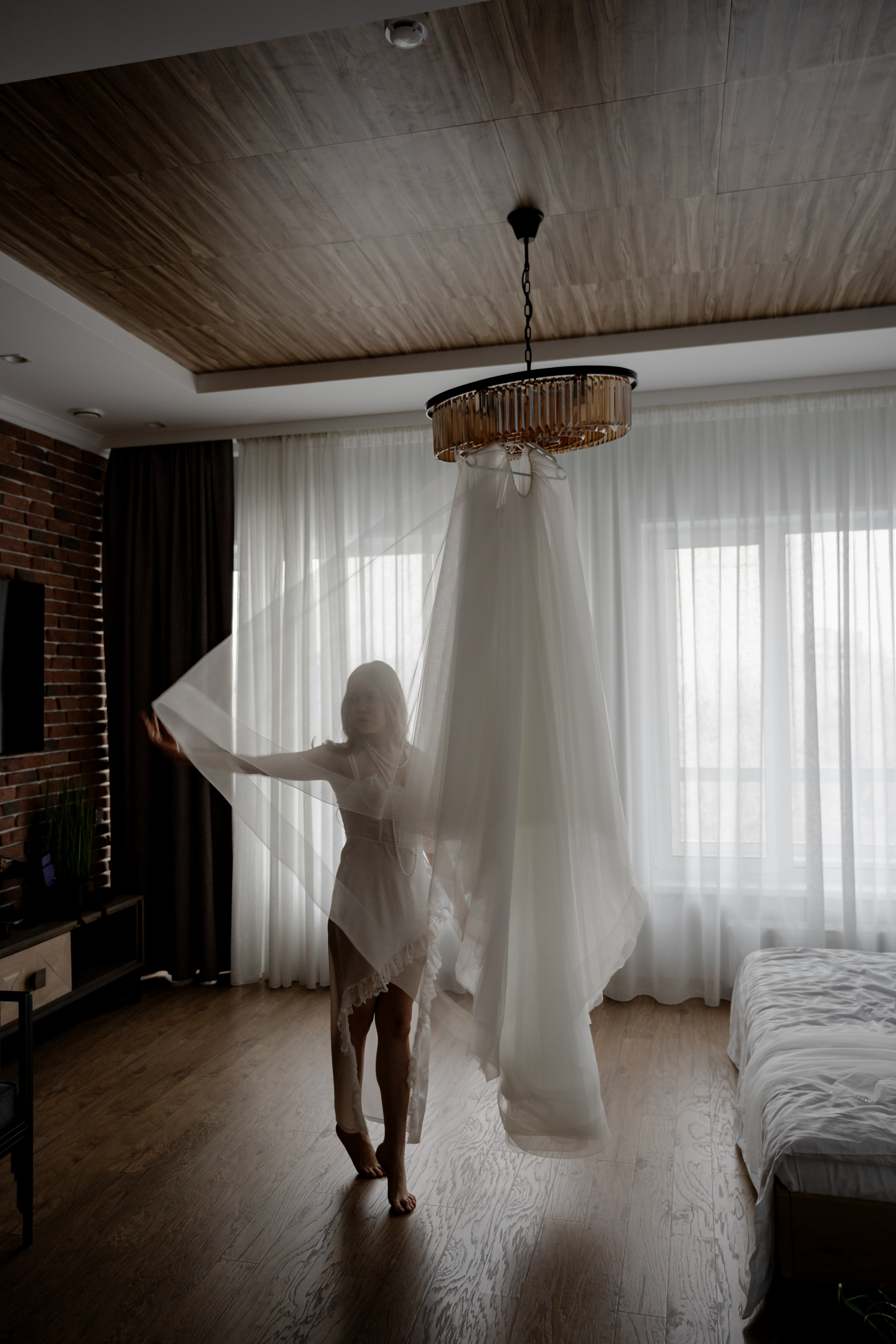 СВАДЕБНАЯ СЬЕМКА СБОРОВ В ОТЕЛЕ И ВЫЕЗД НА ЦЕРЕМОНИЮ (СНЯТО В СИБИРЕ В НИЖНЕВАРТОВСКЕ). Профессиональный фотограф, Санкт-Петербург — Виктория Богомолова