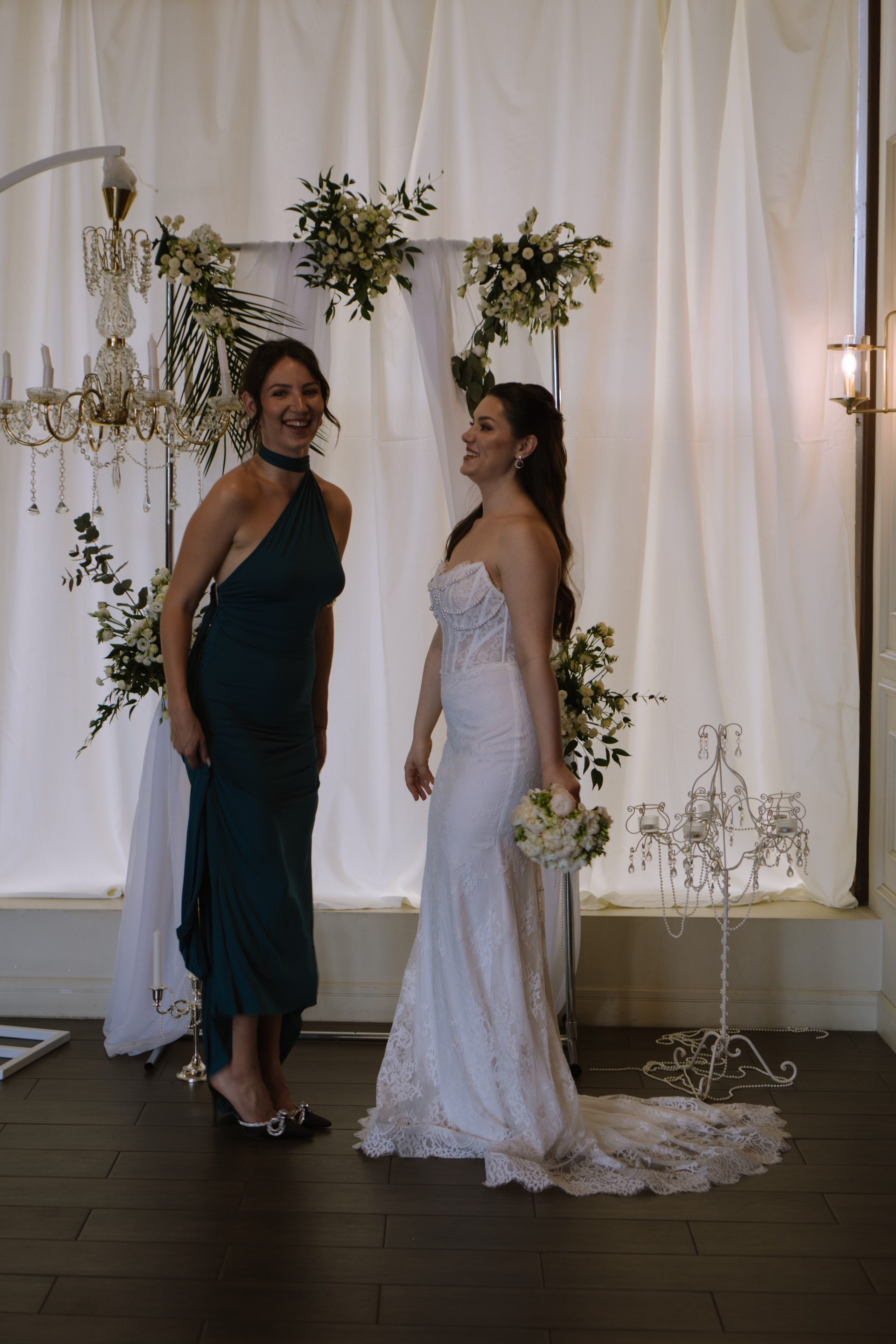 СВАДЕБНЫЙ БАНКЕТ НА ВЛАДИМИРСКОЙ В САНКТ-ПЕТЕРБУРГЕ (КАМЕРНАЯ СВАДЬБА). Профессиональный фотограф, Санкт-Петербург — Виктория Богомолова