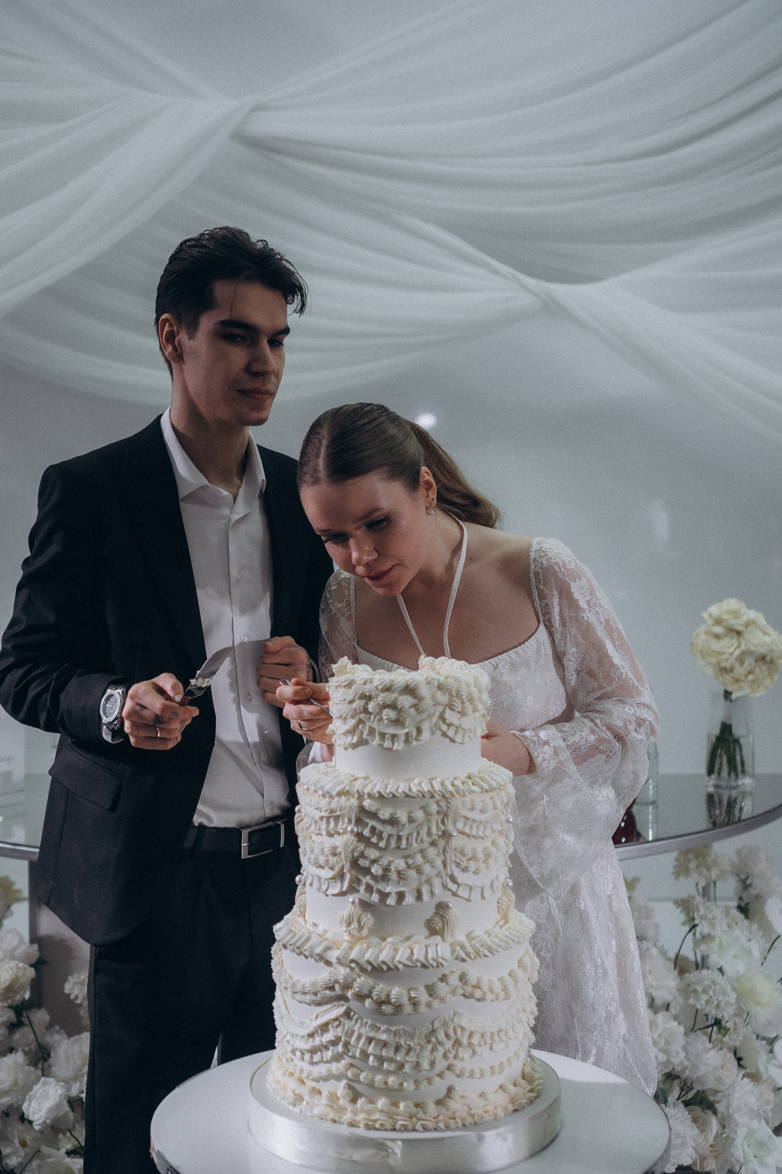 СВАДЕБНЫЙ ТОРТ. ФОТОСЕСИИЯ БАНКЕТА (СНЯТО В СИБИРЕ В НИЖНЕВАРТОВСКЕ). Профессиональный фотограф, Санкт-Петербург — Виктория Богомолова