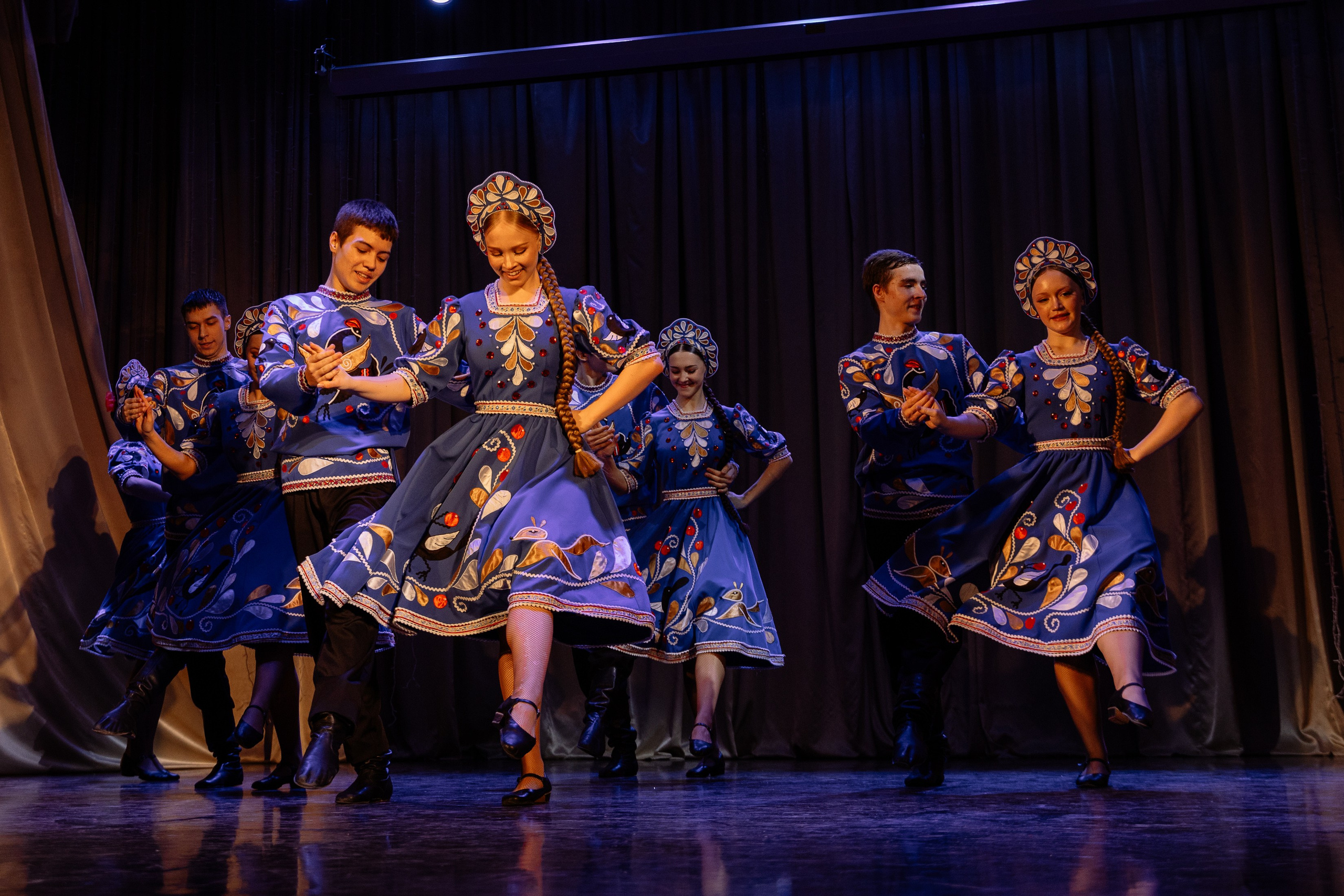 Сибирские узоры ДК Ефремова. Фотограф Юлия Мальцева