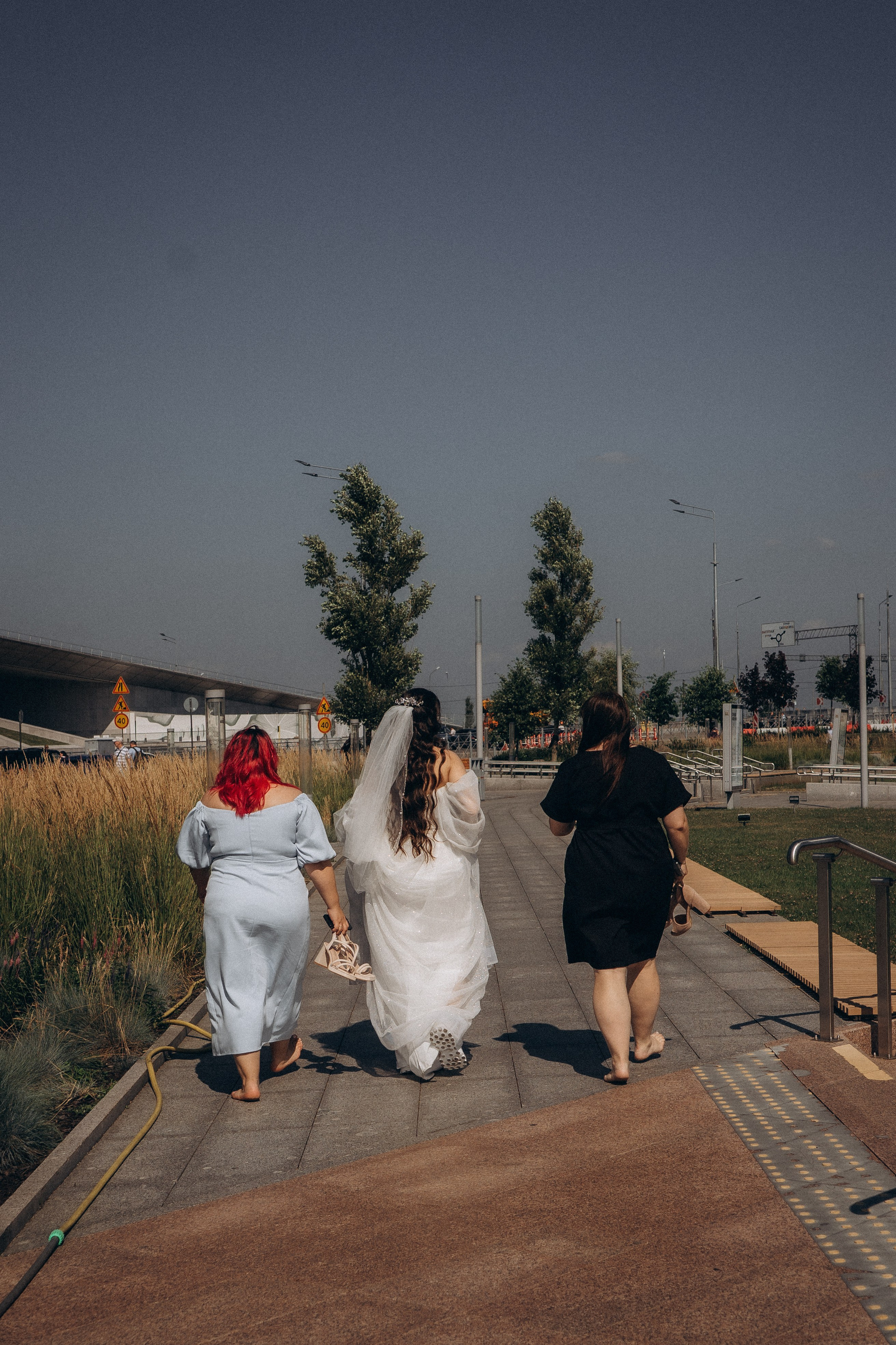 СВАДЕБНАЯ СЬЕМК В ПАРКЕ 300-ЛЕТИЯ. Профессиональный фотограф, Санкт-Петербург — Виктория Богомолова