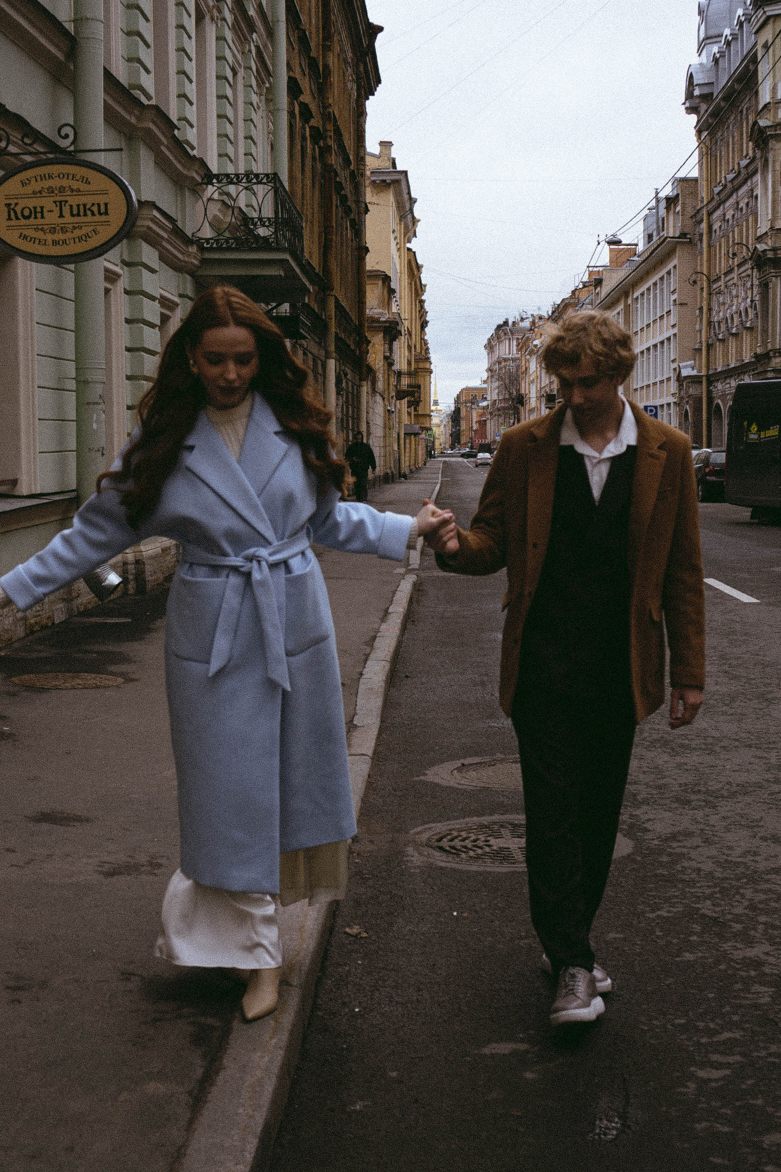 СВАДЕБНАЯ ПРОГУЛКА ПО ПЕТРОГРАДКЕ ВЕСНОЙ (ФОТОСЕССИИЯ ПАРЫ СВАДЕБНАЯ). Профессиональный фотограф, Санкт-Петербург — Виктория Богомолова