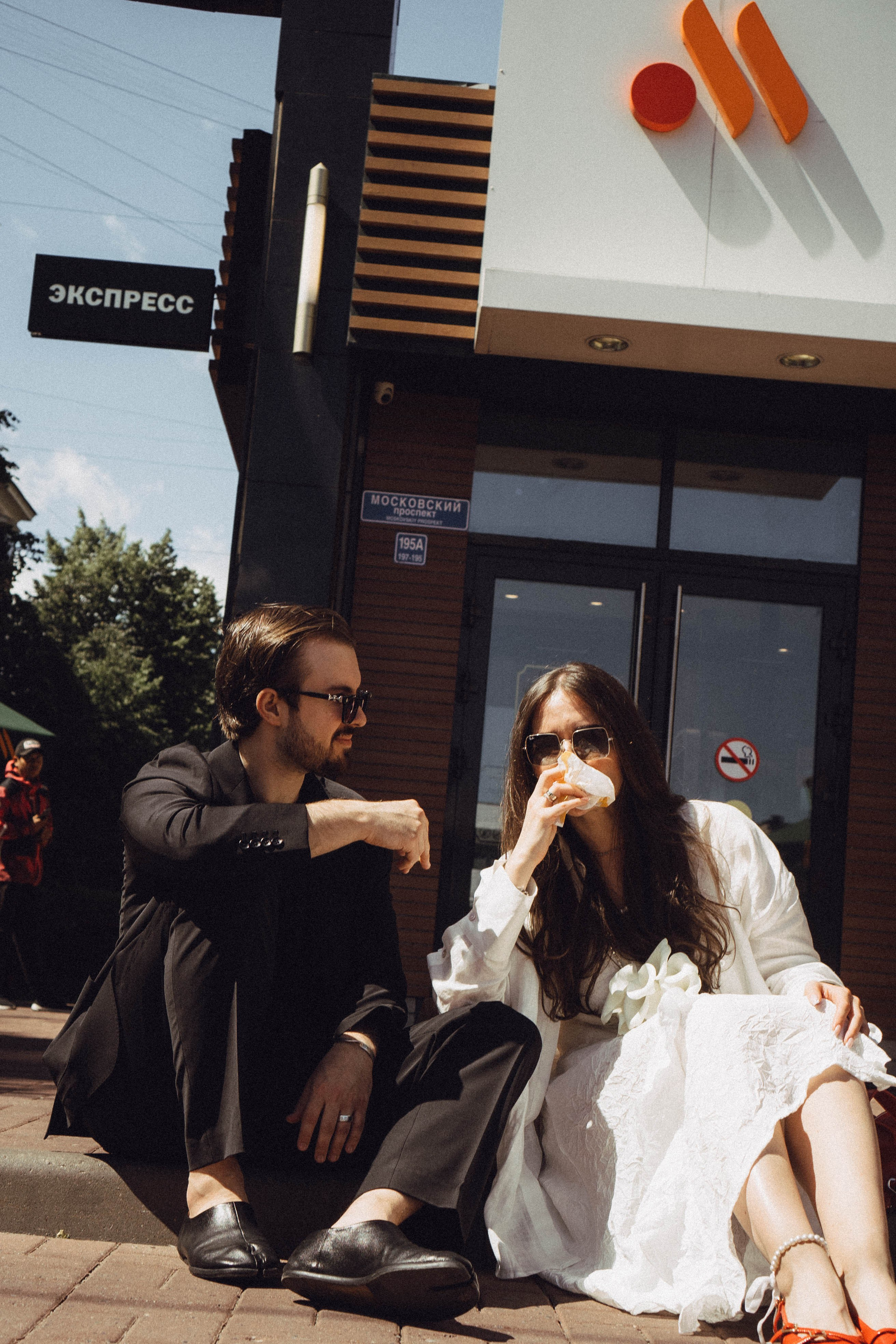 СВАДЕБНАЯ СЬЕМКА В ПАРКЕ ПОБЕДЫ И ПРОГУЛКА ПО МОСКОВСКОМУ ПРОСПЕКТУ. Профессиональный фотограф, Санкт-Петербург — Виктория Богомолова