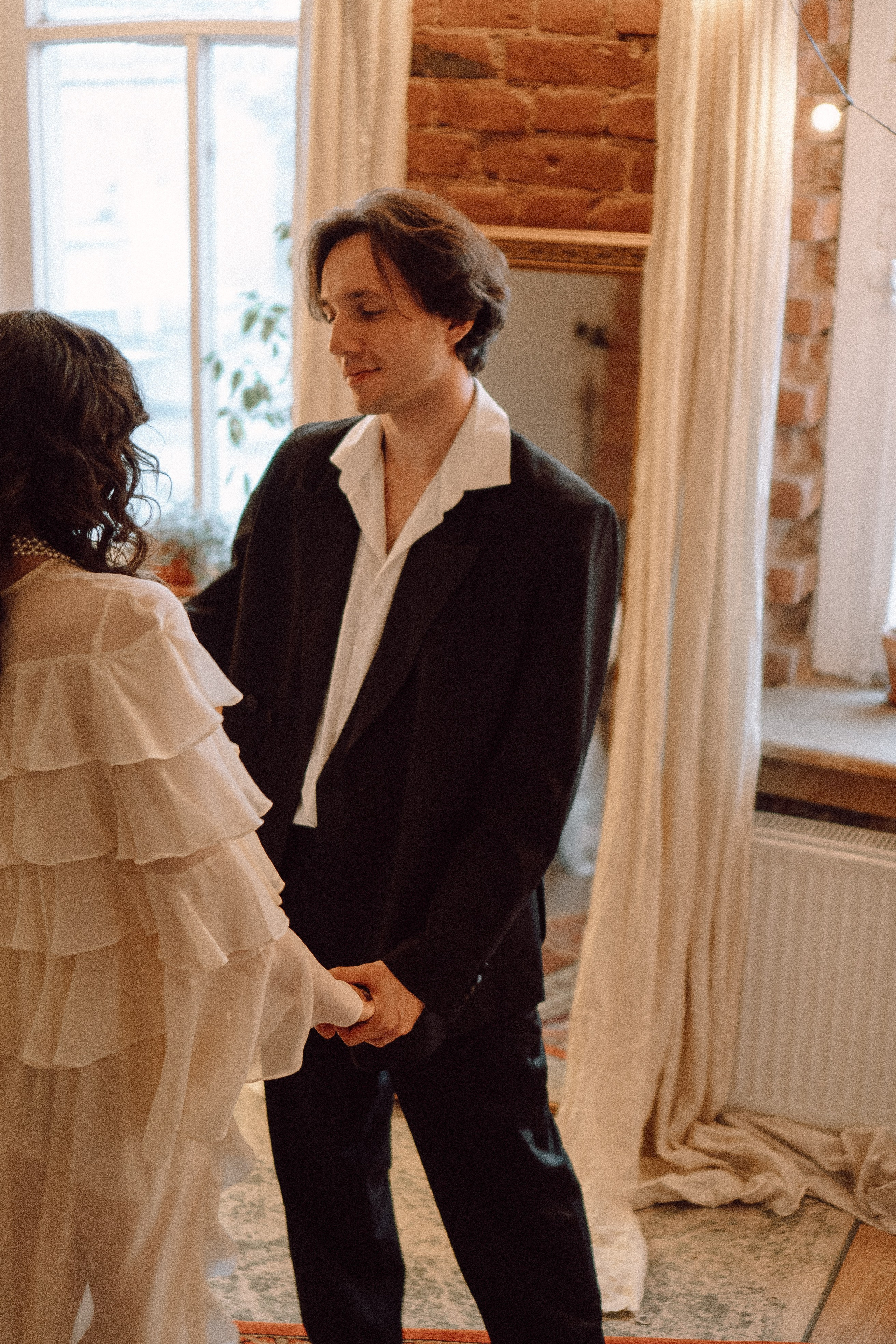 УТРО ЖЕНИХА И НЕВЕСТЫ В ФОТОСТУДИИ И ОСНОВНАЯ ФОТОСЕСИСИЯ ЗИМОЙ. Профессиональный фотограф, Санкт-Петербург — Виктория Богомолова