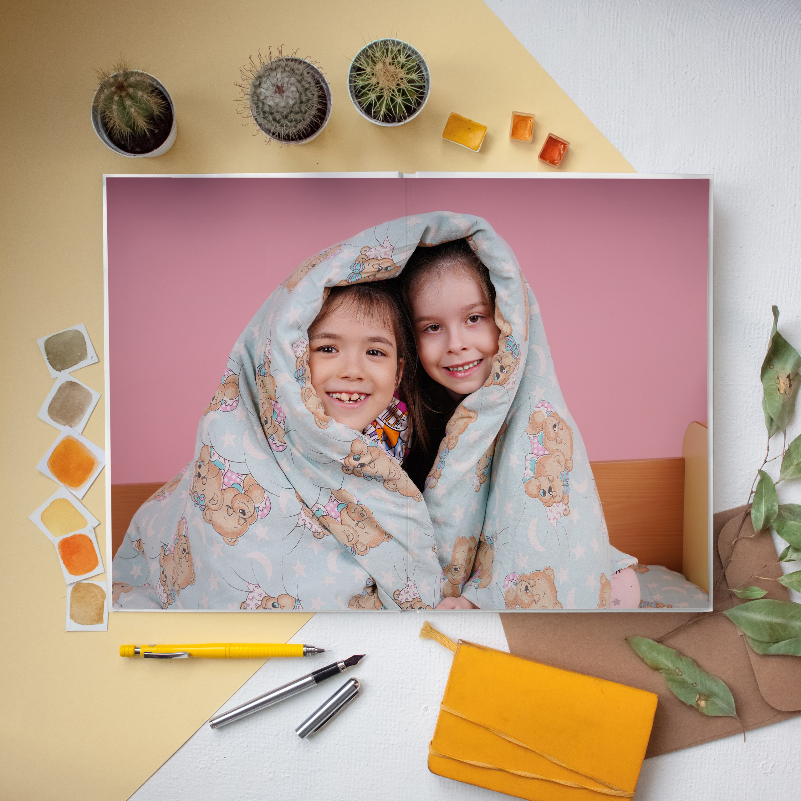 5500 ₽ (индивид. альбом + общие кадры). Выпускные альбомы в Набережных Челнах