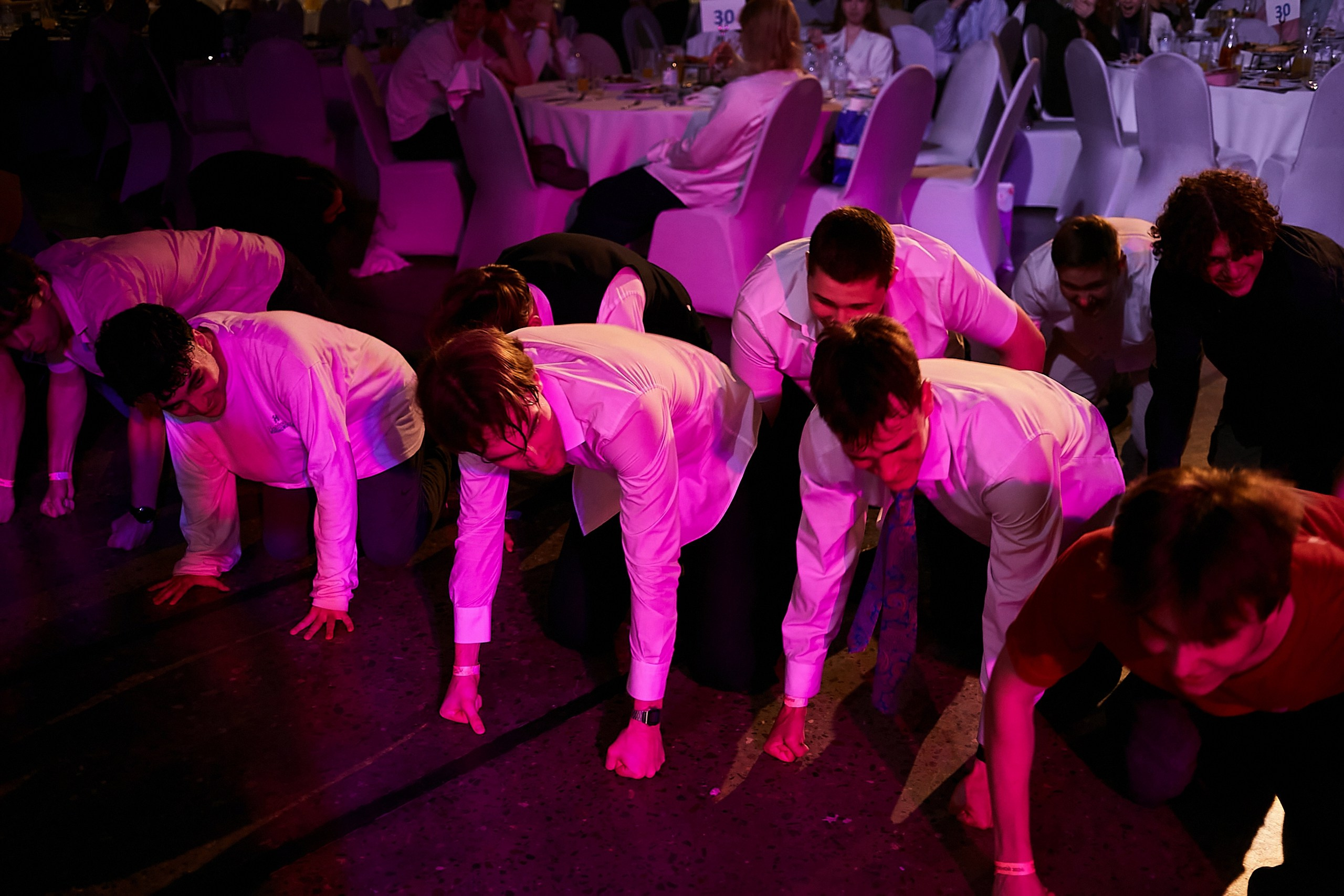 Выпускной 2024 концертный зал Академия ВТБ. Фотограф и Видеограф в Москве. Олег Корушев