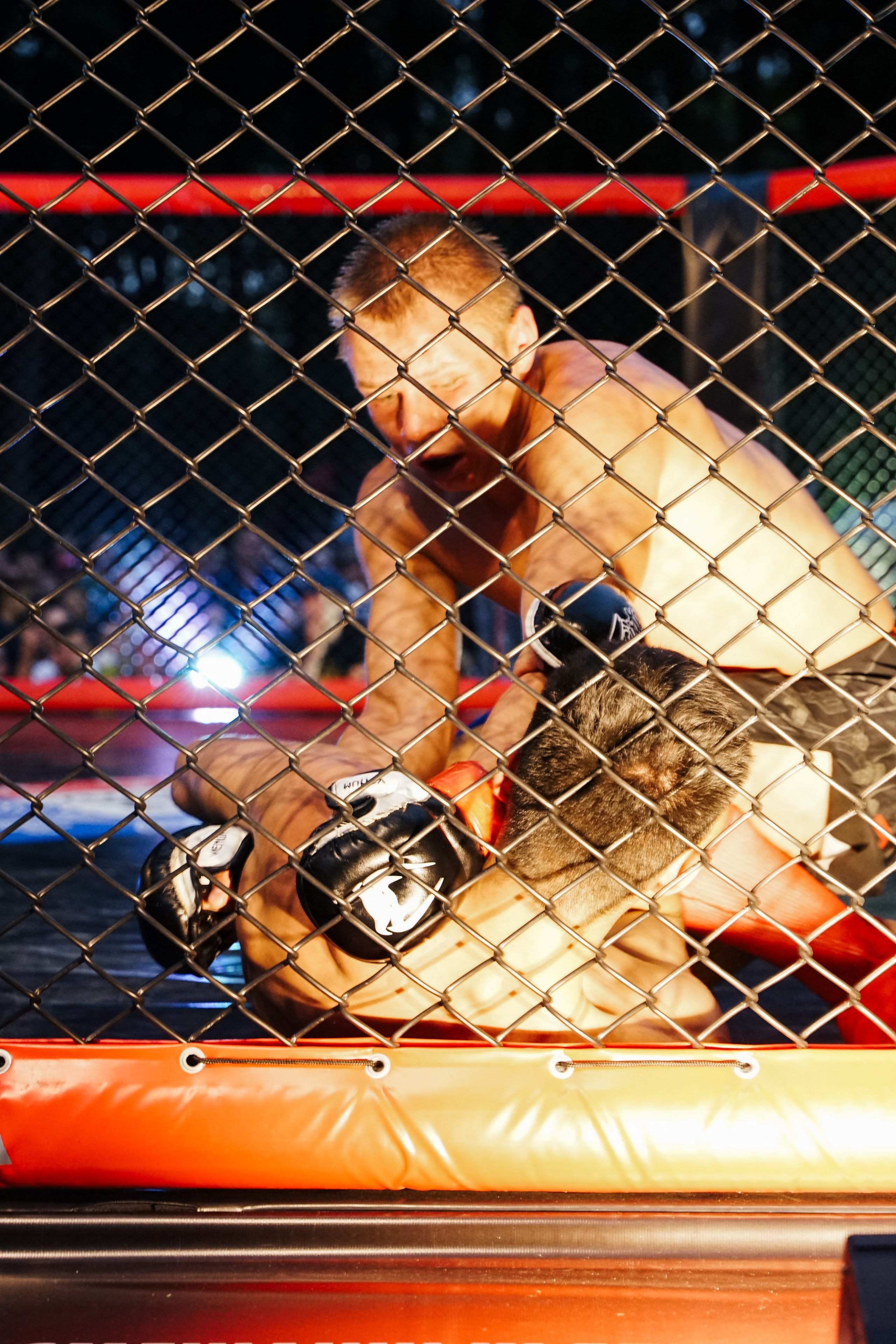 Вечер боев в ЦПКиО. Фотограф Надежда Погребняк | Рязань | Москва