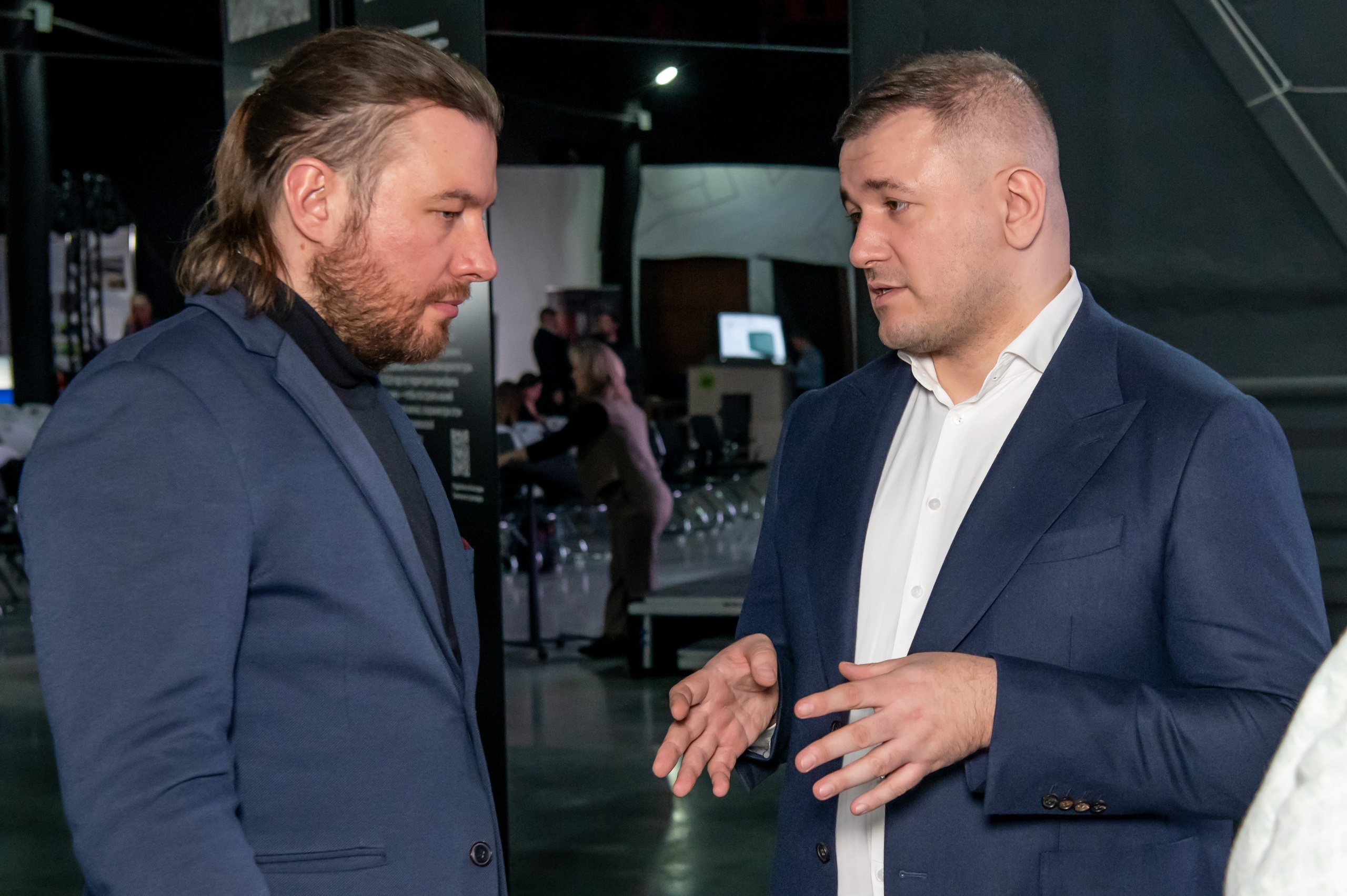 ВСЕРОССИЙСКАЯ КОНФЕРЕНЦИЯ по МОДУЛЬНЫМ ТЕХНОЛОГИЯМ и МАЛОЭТАЖНОМУ СТРОИТЕЛЬСТВУ_КОД СБОРКИ». Репортажный и семейный фотограф в Тюмени Владислав Шадиков