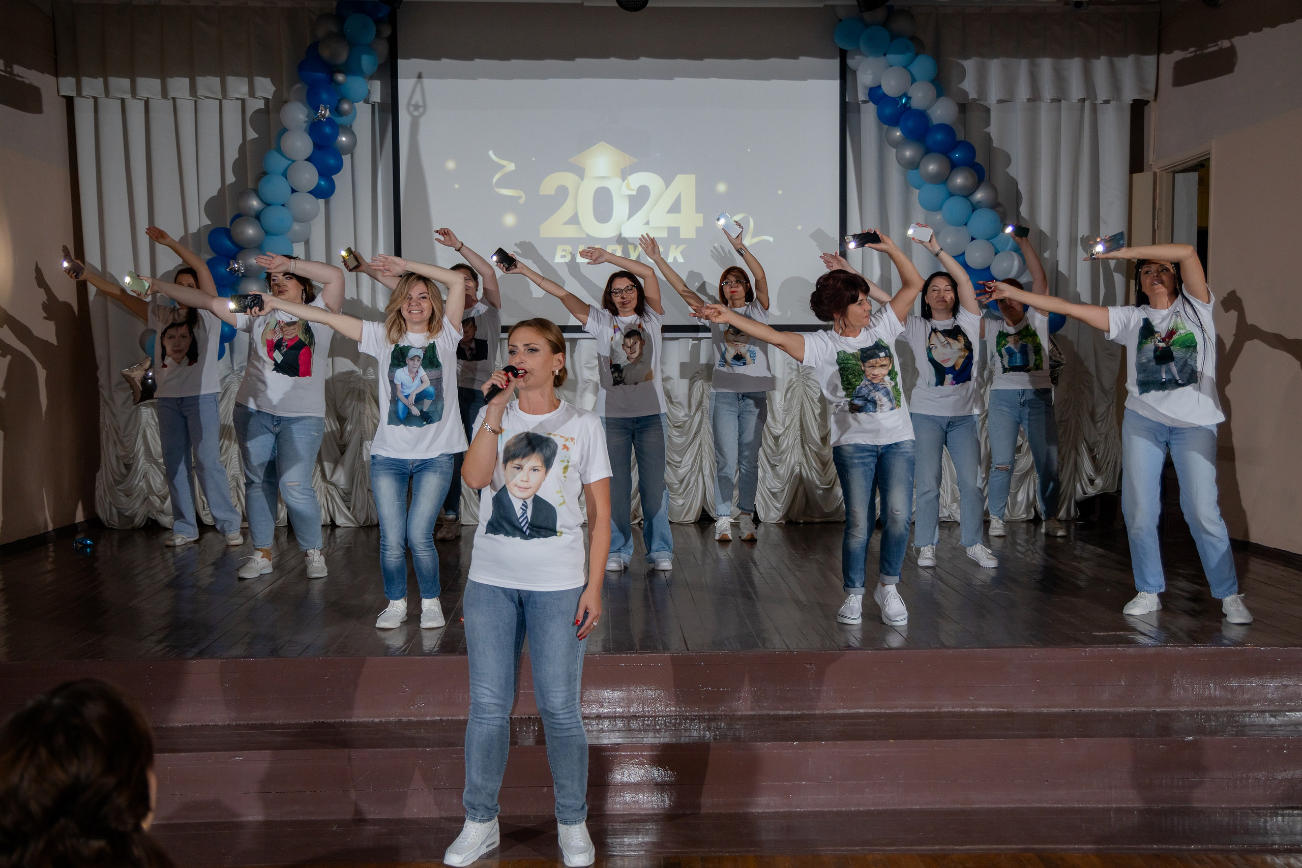 Школьный выпускной 2024 год в Соколе (Минск). Свадебный фотограф в Минске/Беларуси Сергей Спиридонов