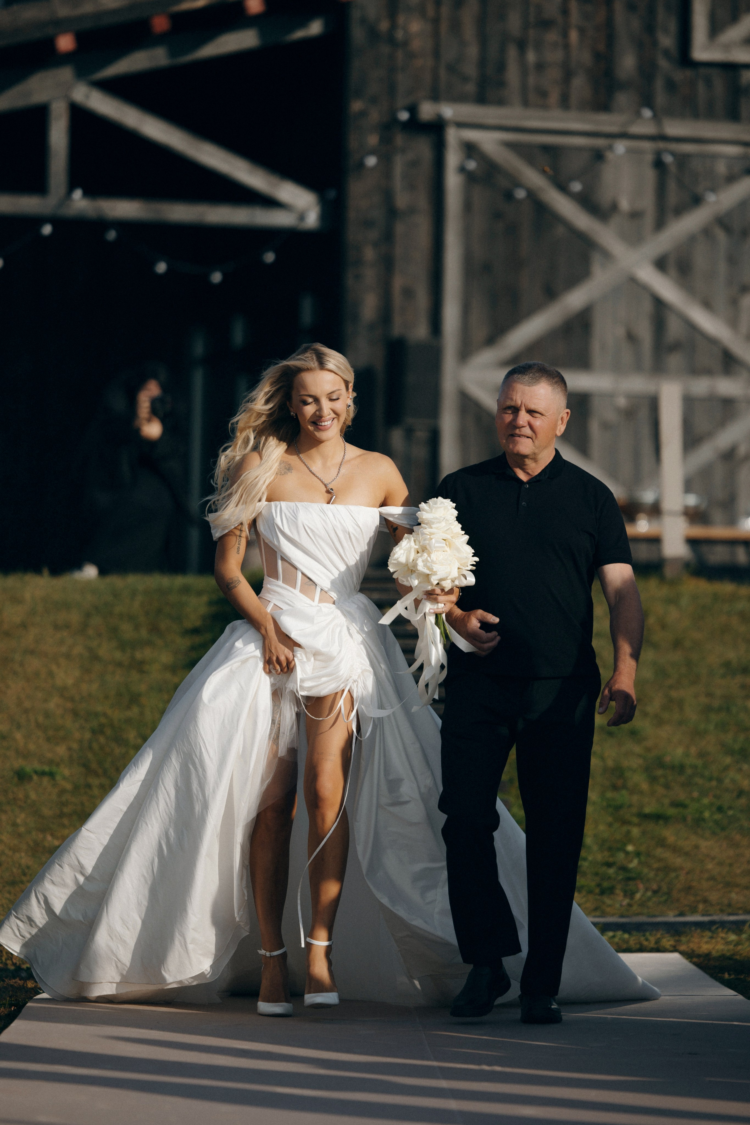 Mary Gu & Toli Wildways. VENSKAYA WEDDING & EVENT PLANNER