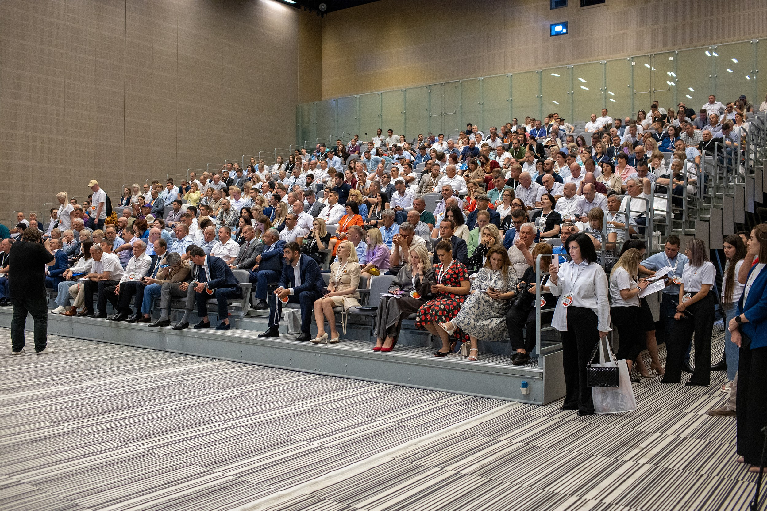 Репортажная съёмка. Медиапродюсер, фотограф в Минеральных Водах —Виктор Холодов