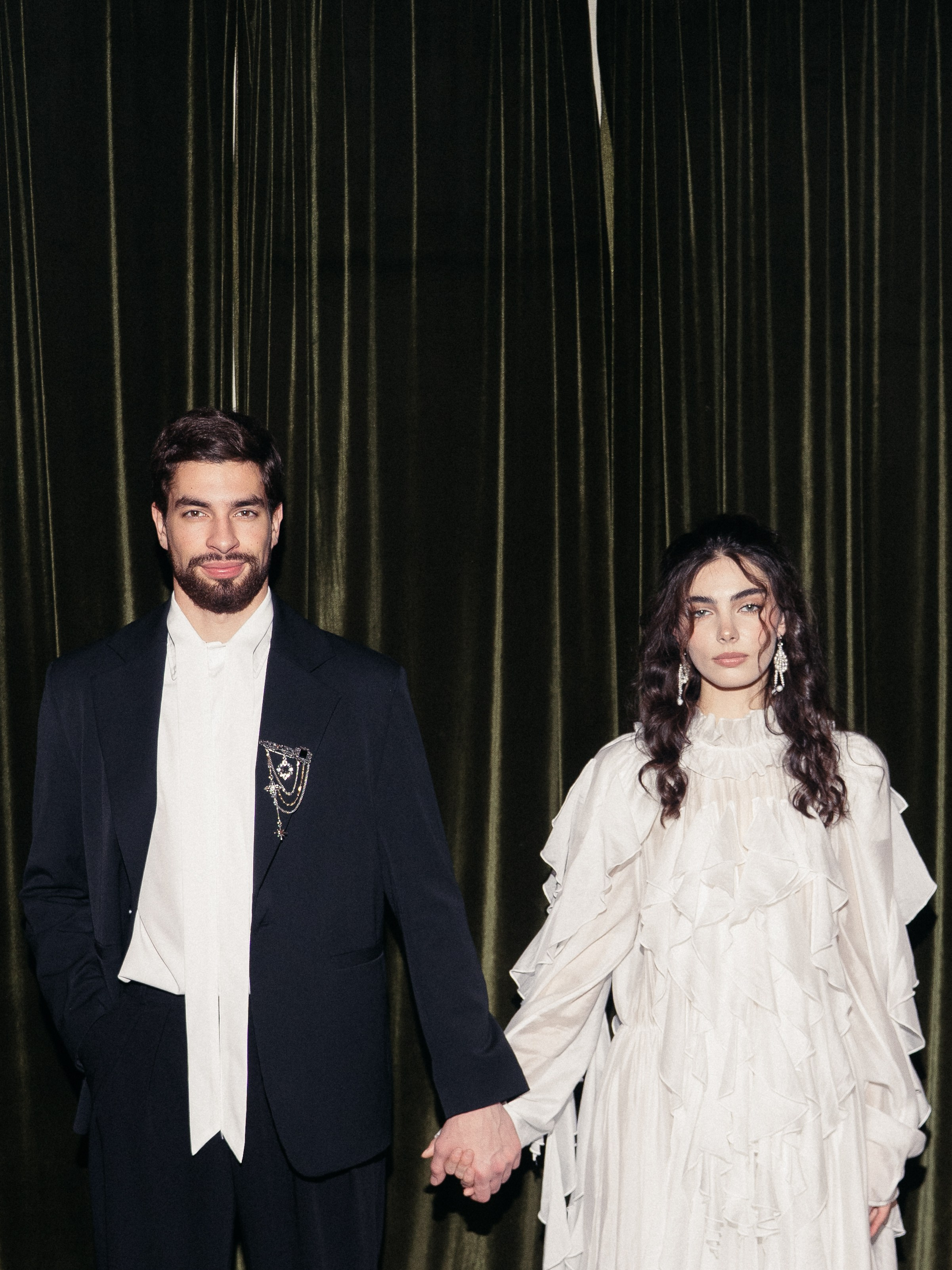 Тимур и Гала | Marco Polo hotel white. Фотограф Вероника Балабанова, Москва