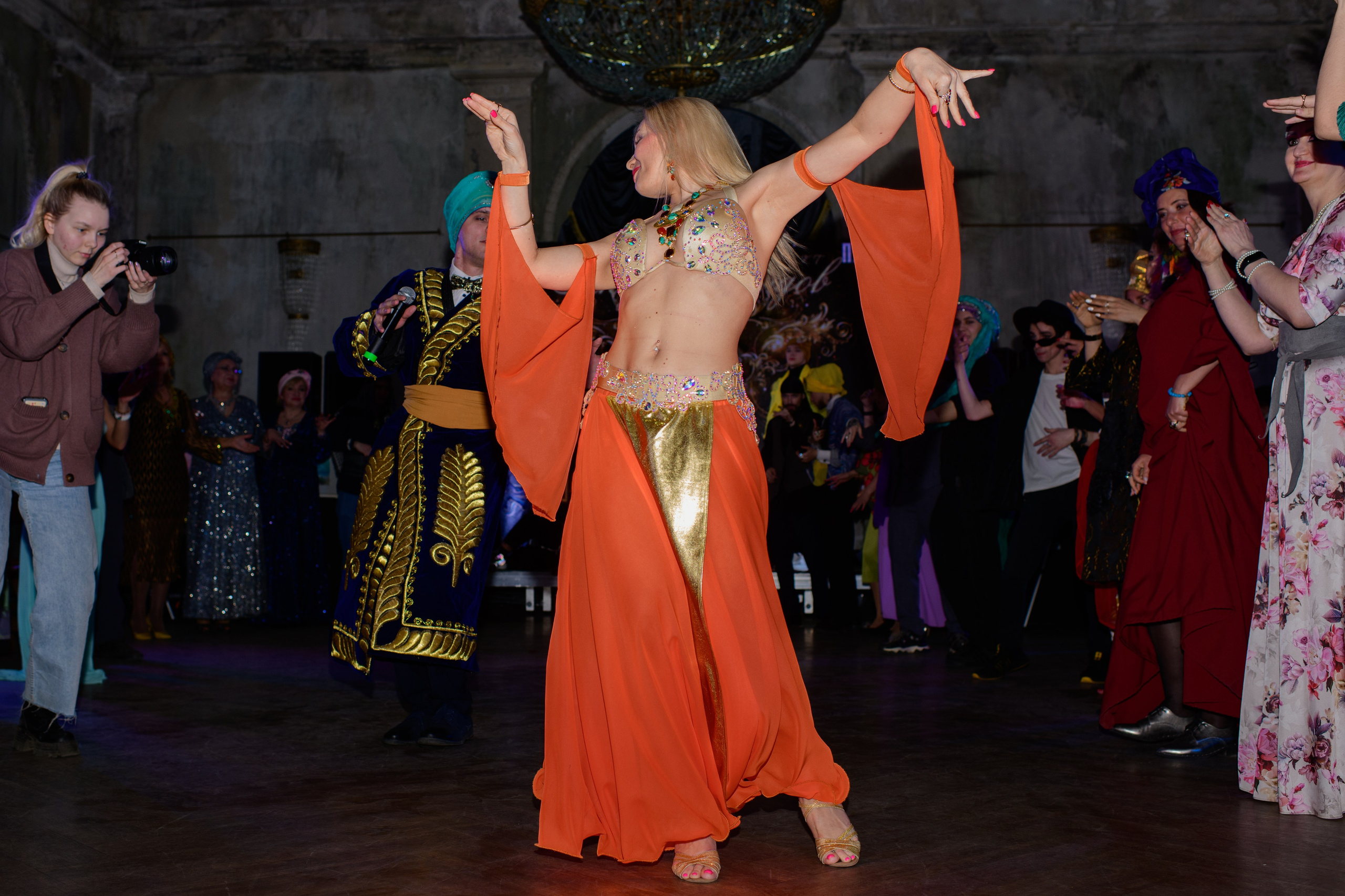 Репортаж модного показа «Люди брендов». Организация и проведение фотосъемок в Санкт-Петербурге. Фотограф Смирягин Илья